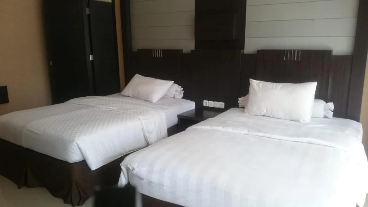 Property building, Bed in Batusuki Resort & Hotel