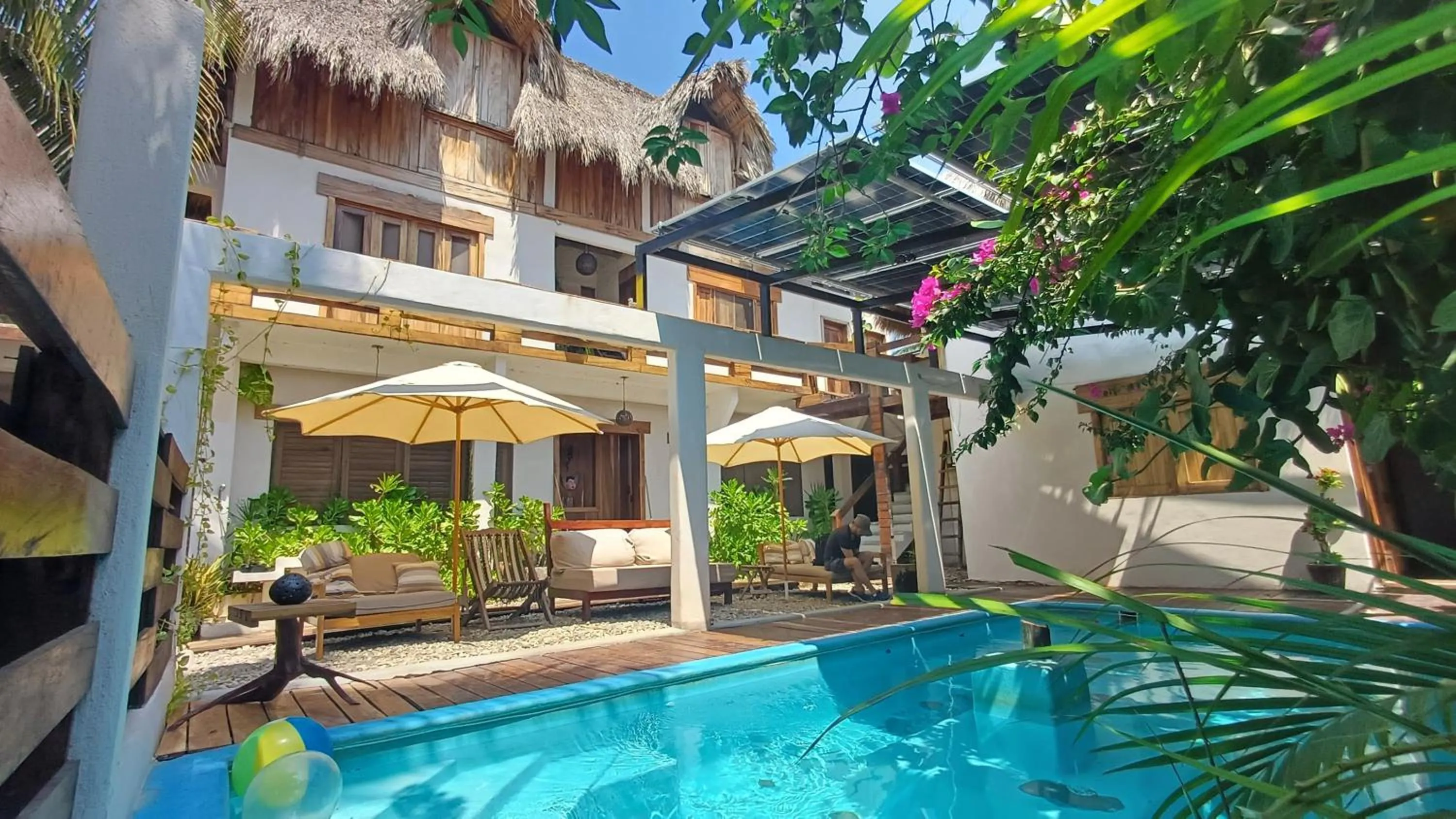 Property building in Casa playa del Amor