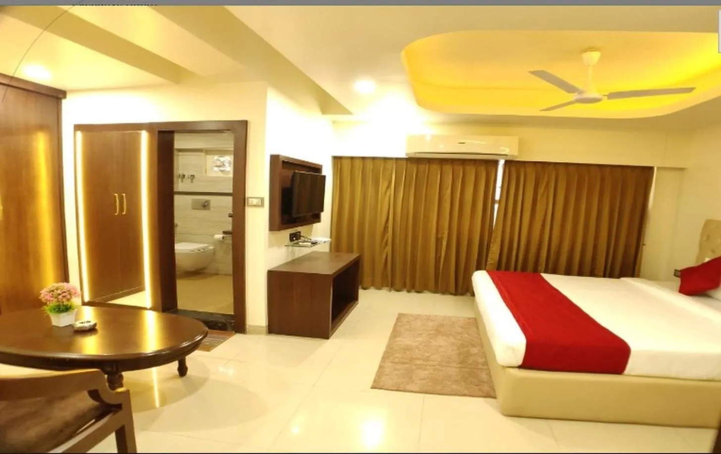 Photo of the whole room in Hotel Jalsa , Bhopal