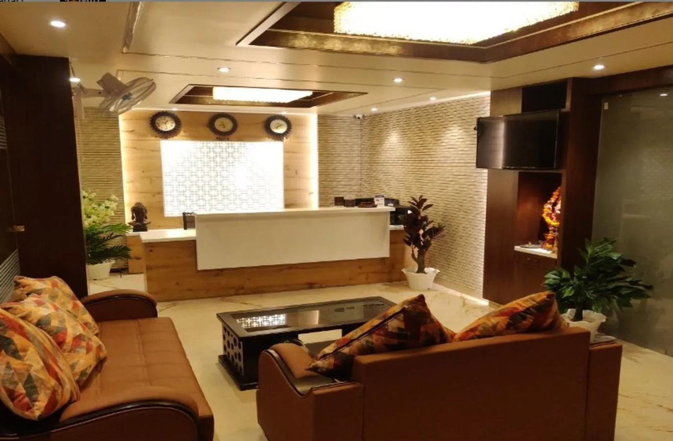 Lobby or reception in Hotel Jalsa , Bhopal