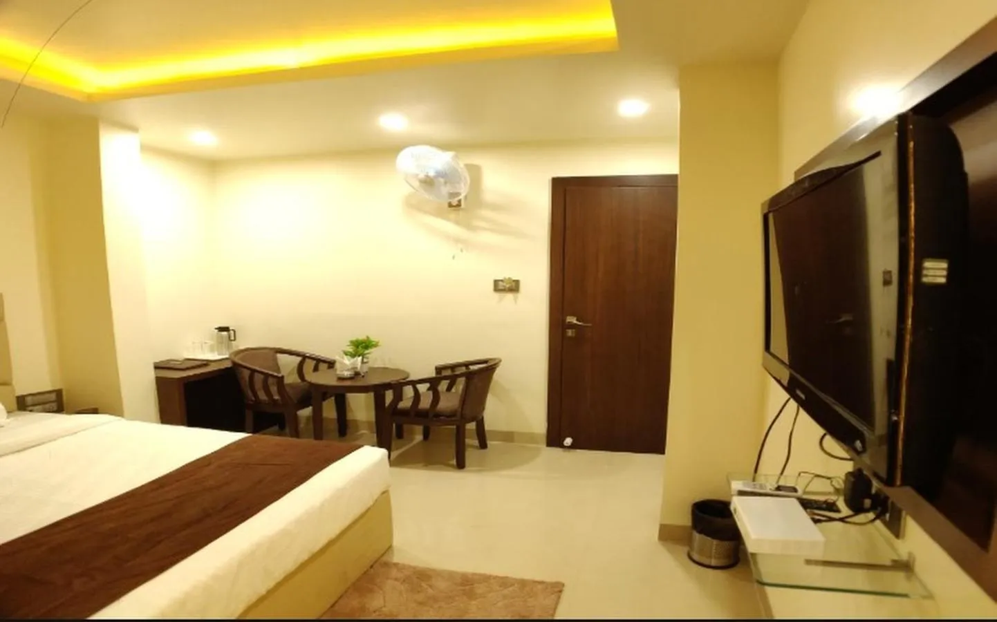 Bedroom in Hotel Jalsa , Bhopal