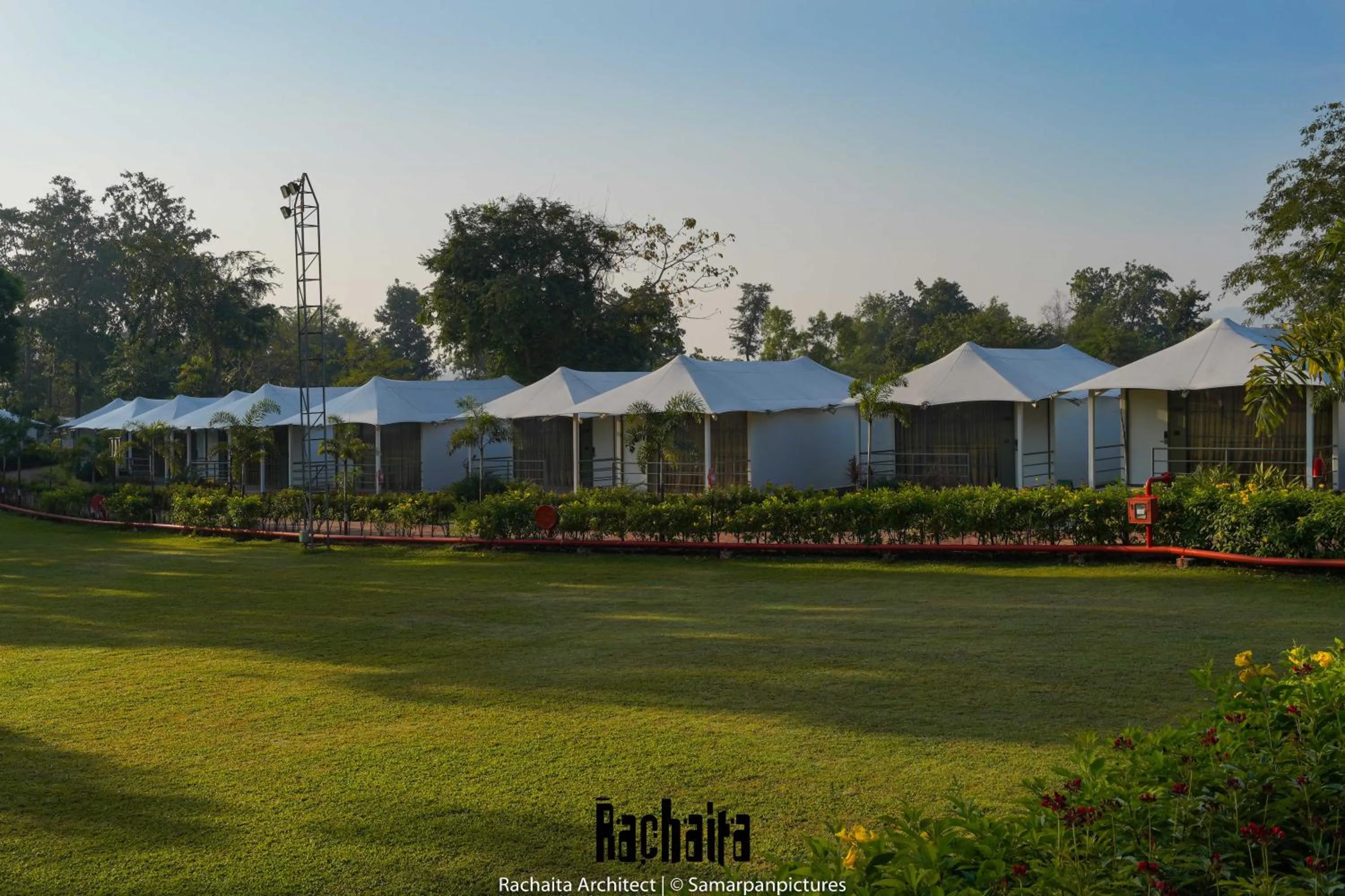 Garden in White Feather Resort Kauncha