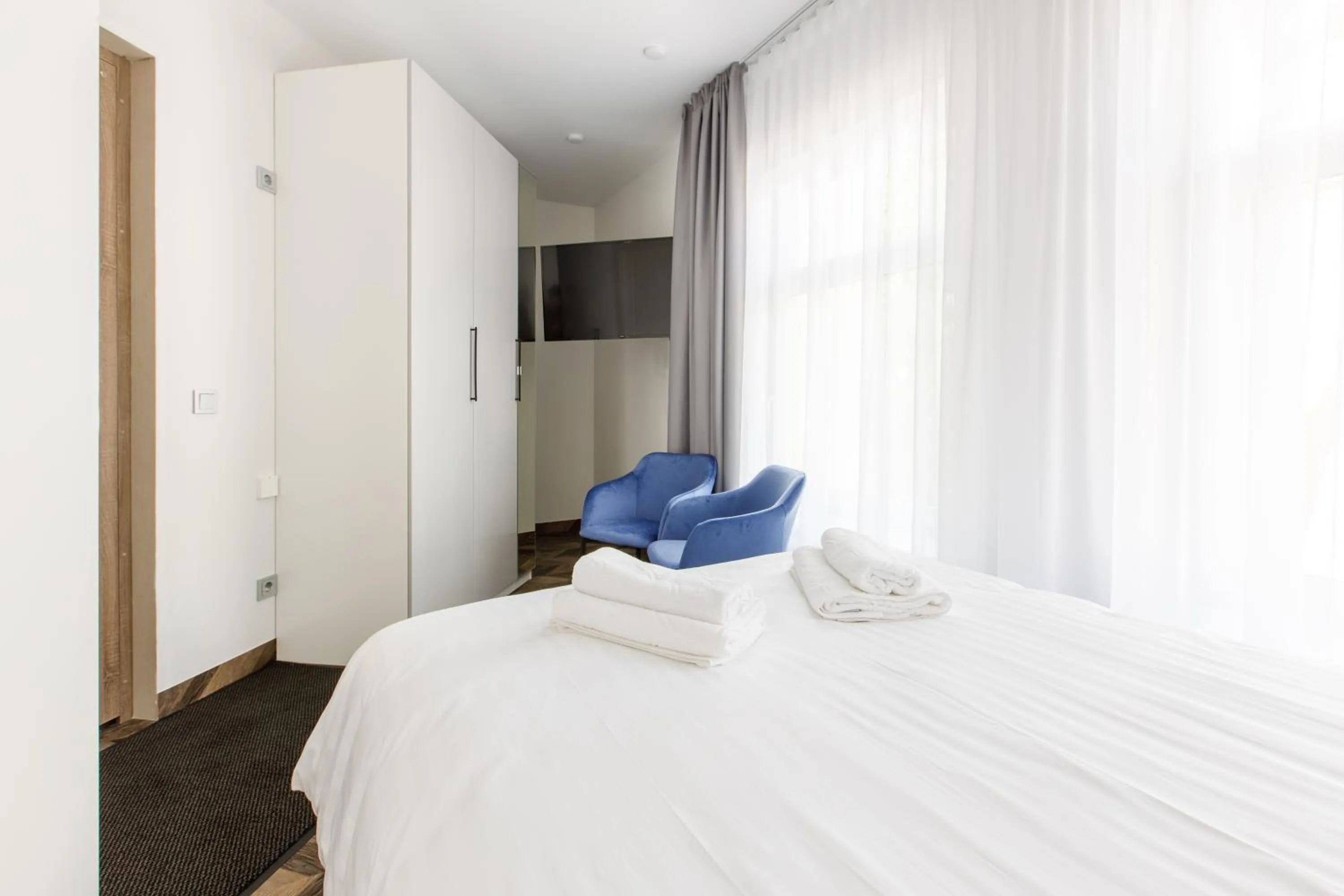 Photo of the whole room, Bed in Seaside Central Hotel