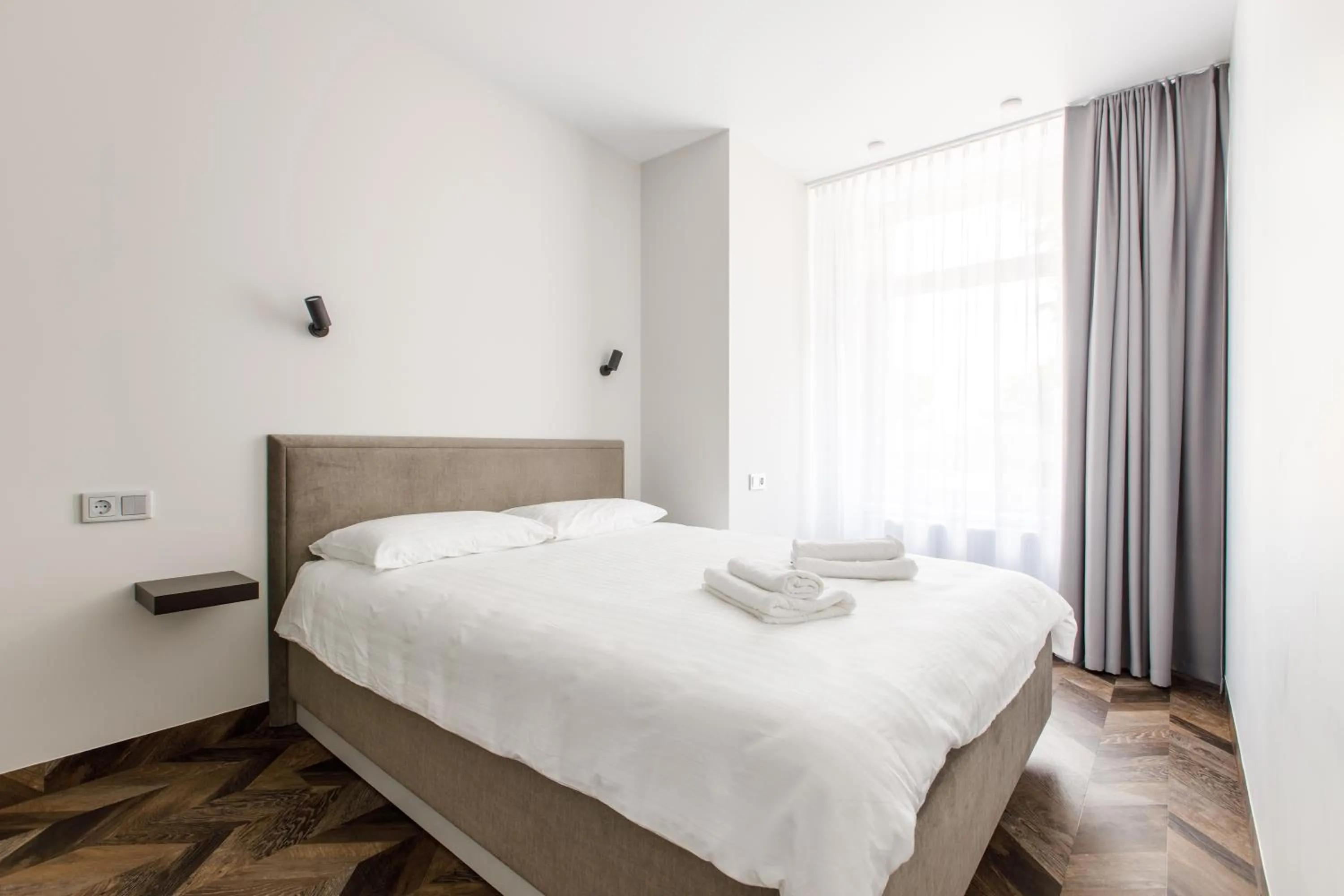 Bed in Seaside Central Hotel