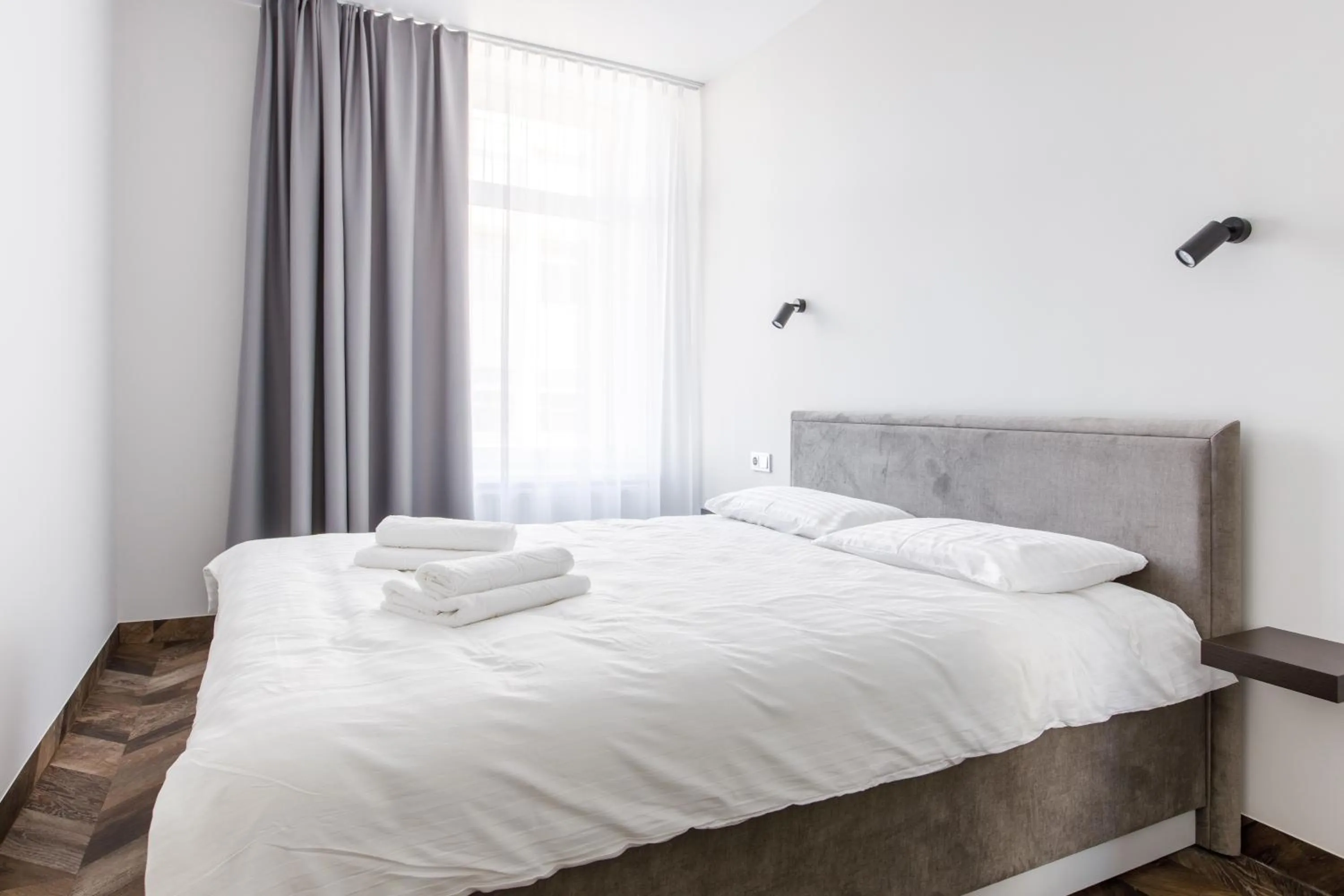 Bedroom, Bed in Seaside Central Hotel