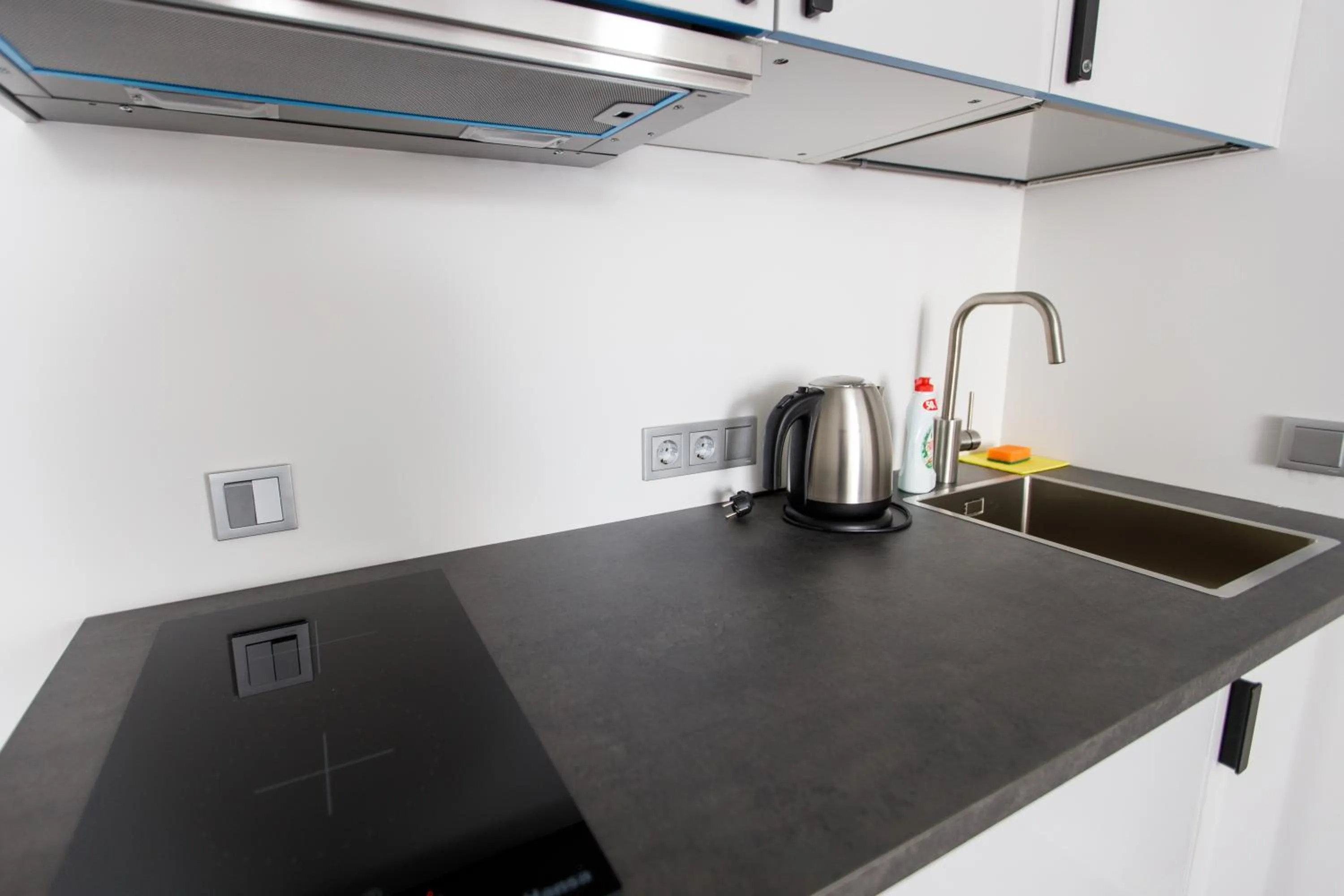 Kitchen or kitchenette in Seaside Central Hotel