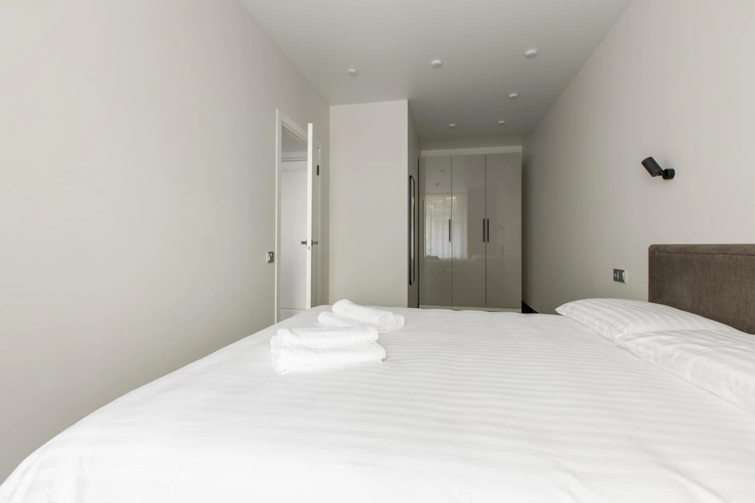 Bedroom, Bed in Seaside Central Hotel