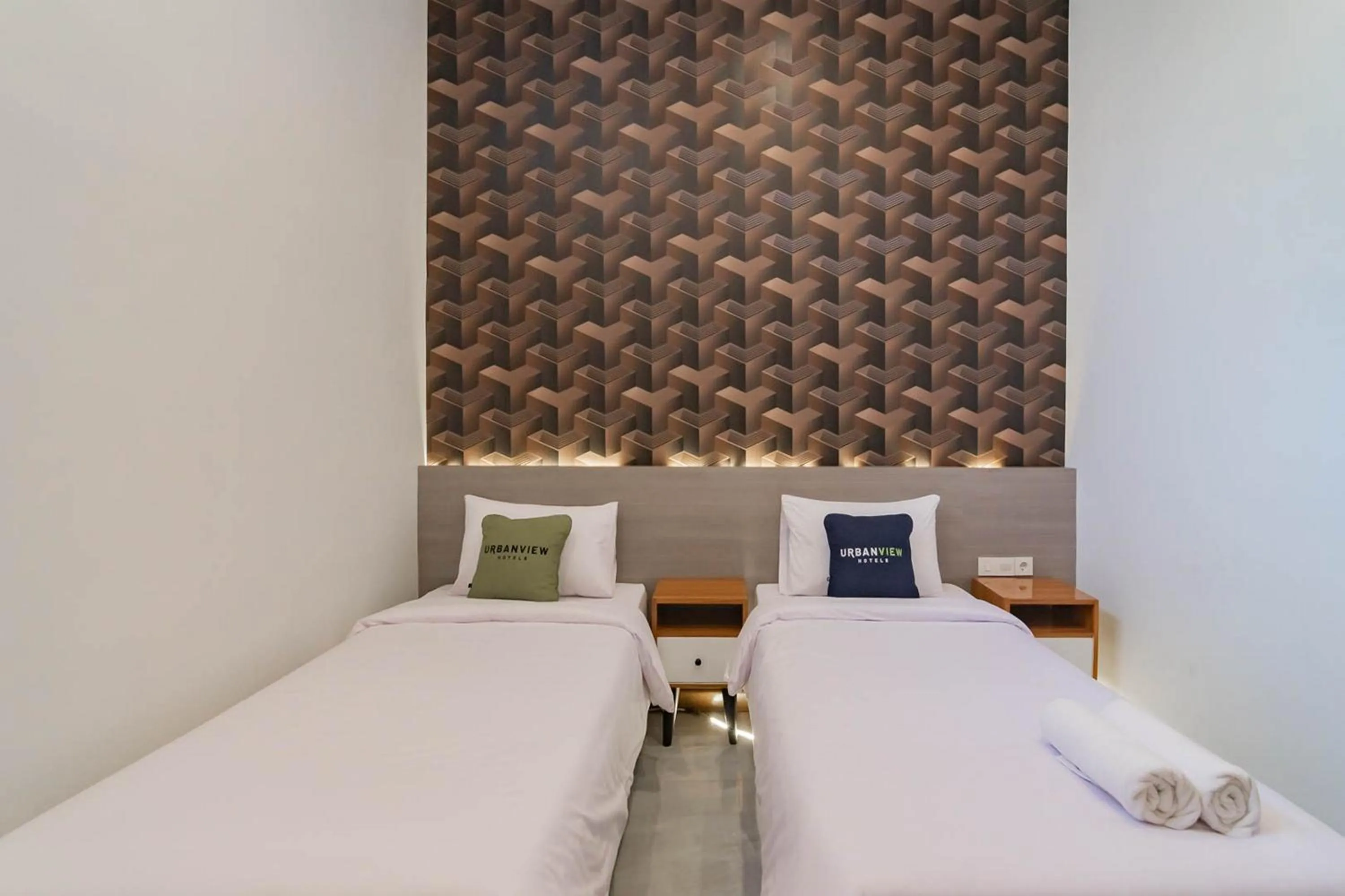 Bedroom, Bed in Urbanview Hotel Sagara Bogor