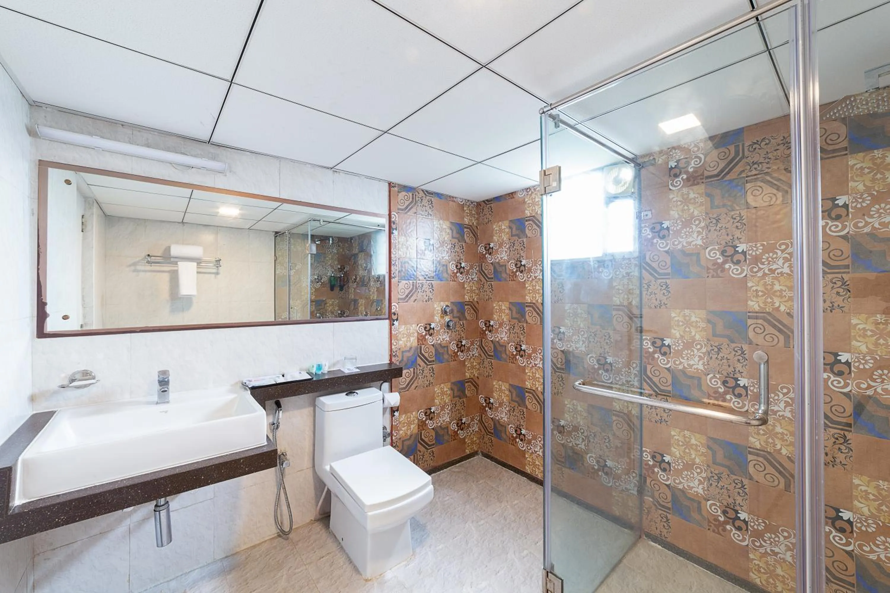 Toilet in Icon Regency by Bhagini