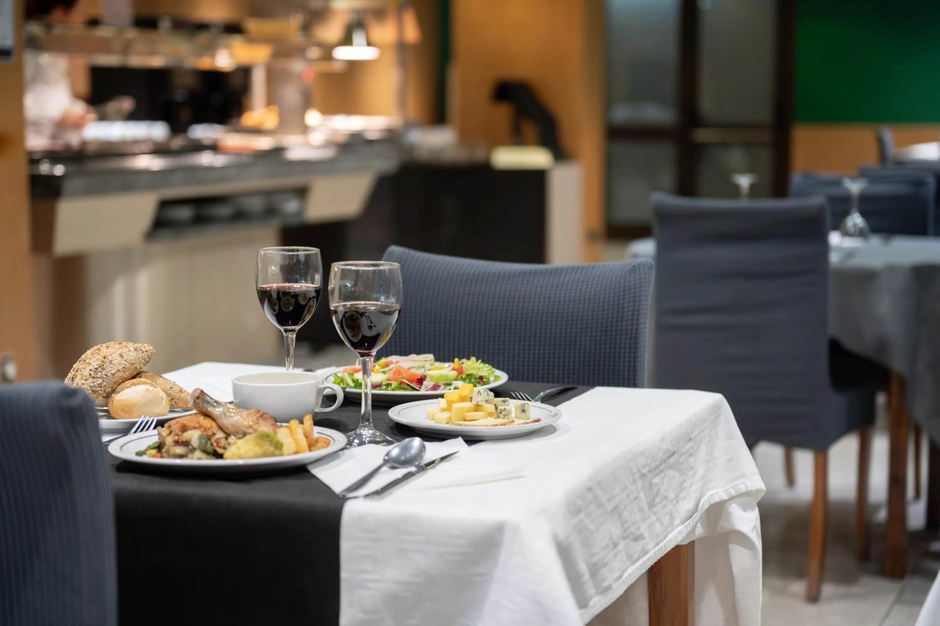 Restaurant/places to eat in Hotel Coray by Pierre & Vacances