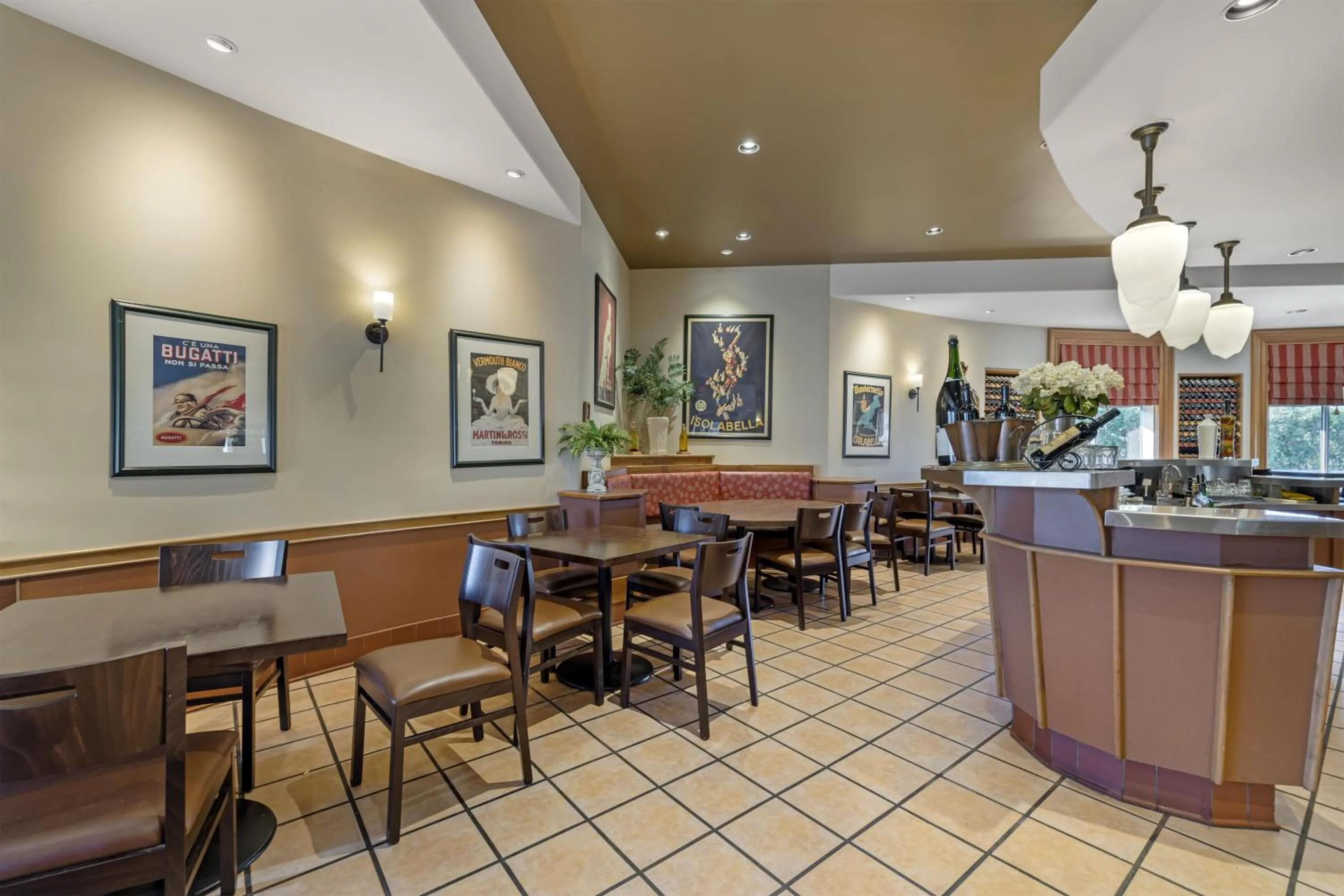 Restaurant/places to eat in Best Western Plus Stoneridge Inn & Conference Centre London Ontario