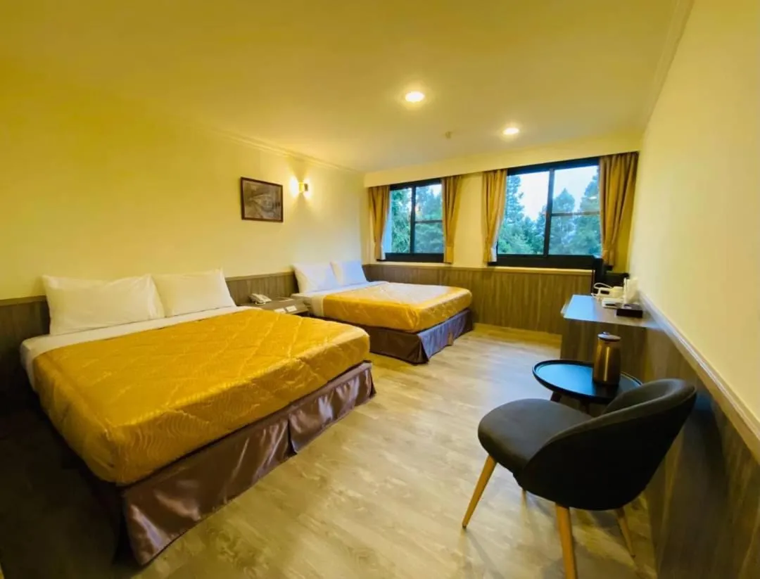 Bed in Yin Shan Hotel