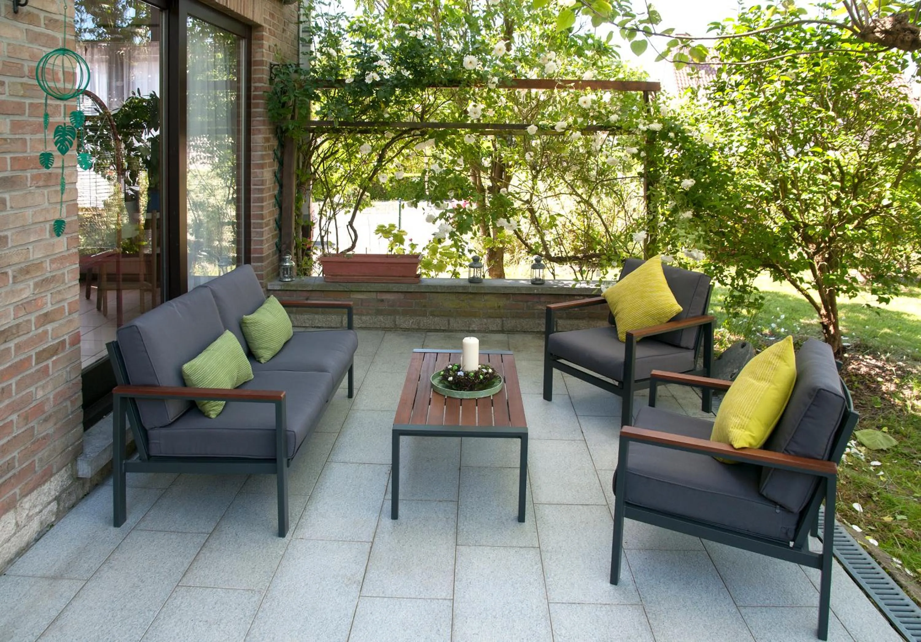 Patio in Wellintown Guest House