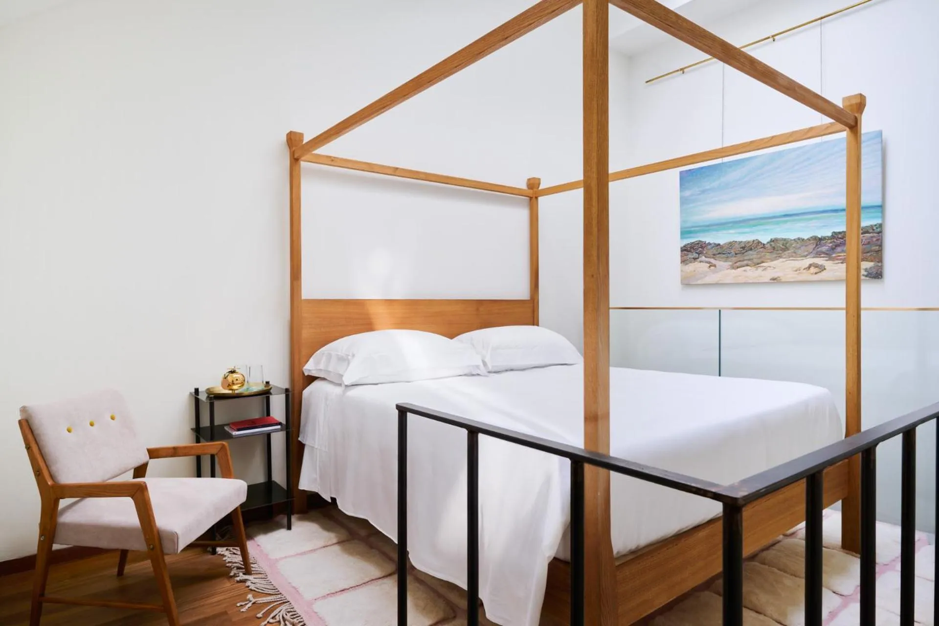 Bedroom, Bed in Vico Milano