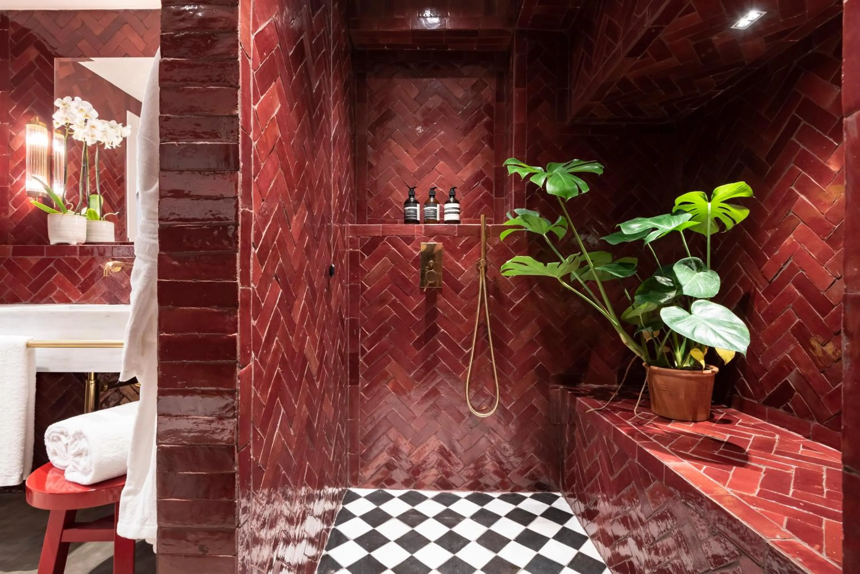 Shower in Vico Milano