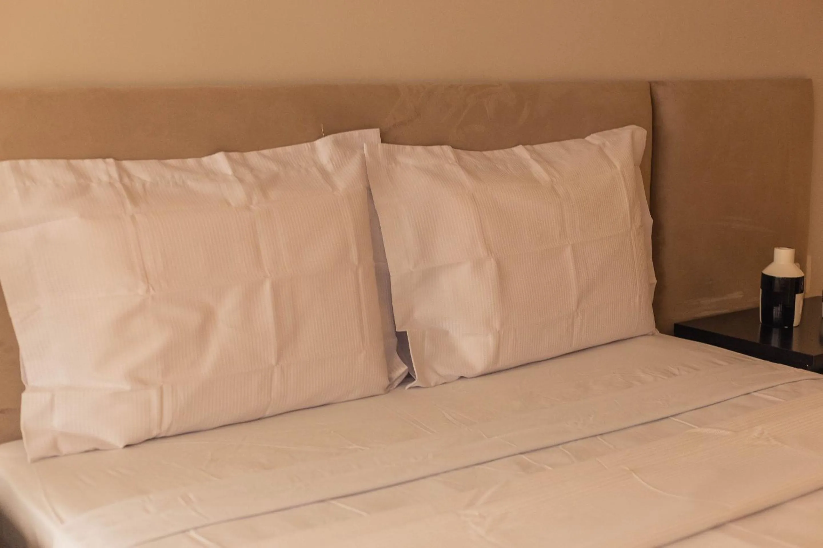 Bedroom, Bed in Manaíra Apart Hotel por Carpediem