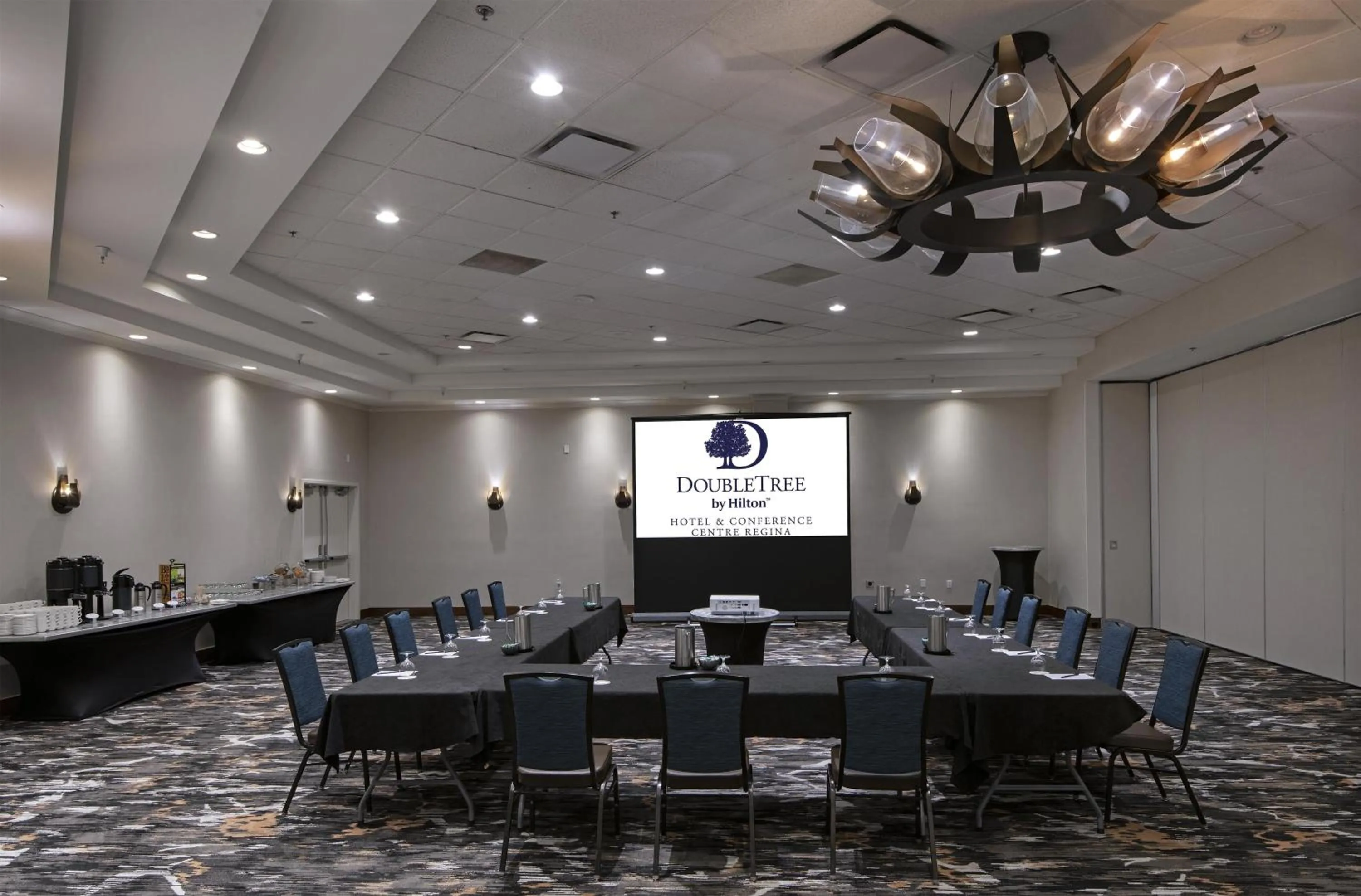 Meeting/conference room in DoubleTree by Hilton Hotel & Conference Centre Regina