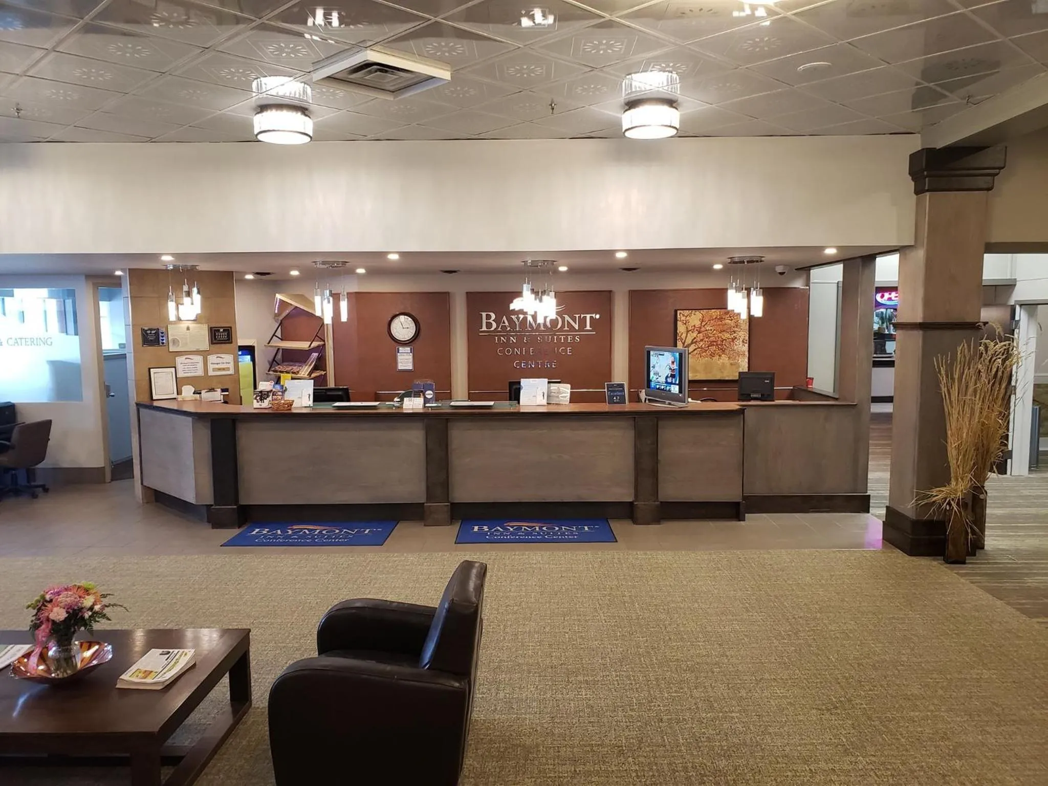 Lobby or reception in Baymont by Wyndham Red Deer