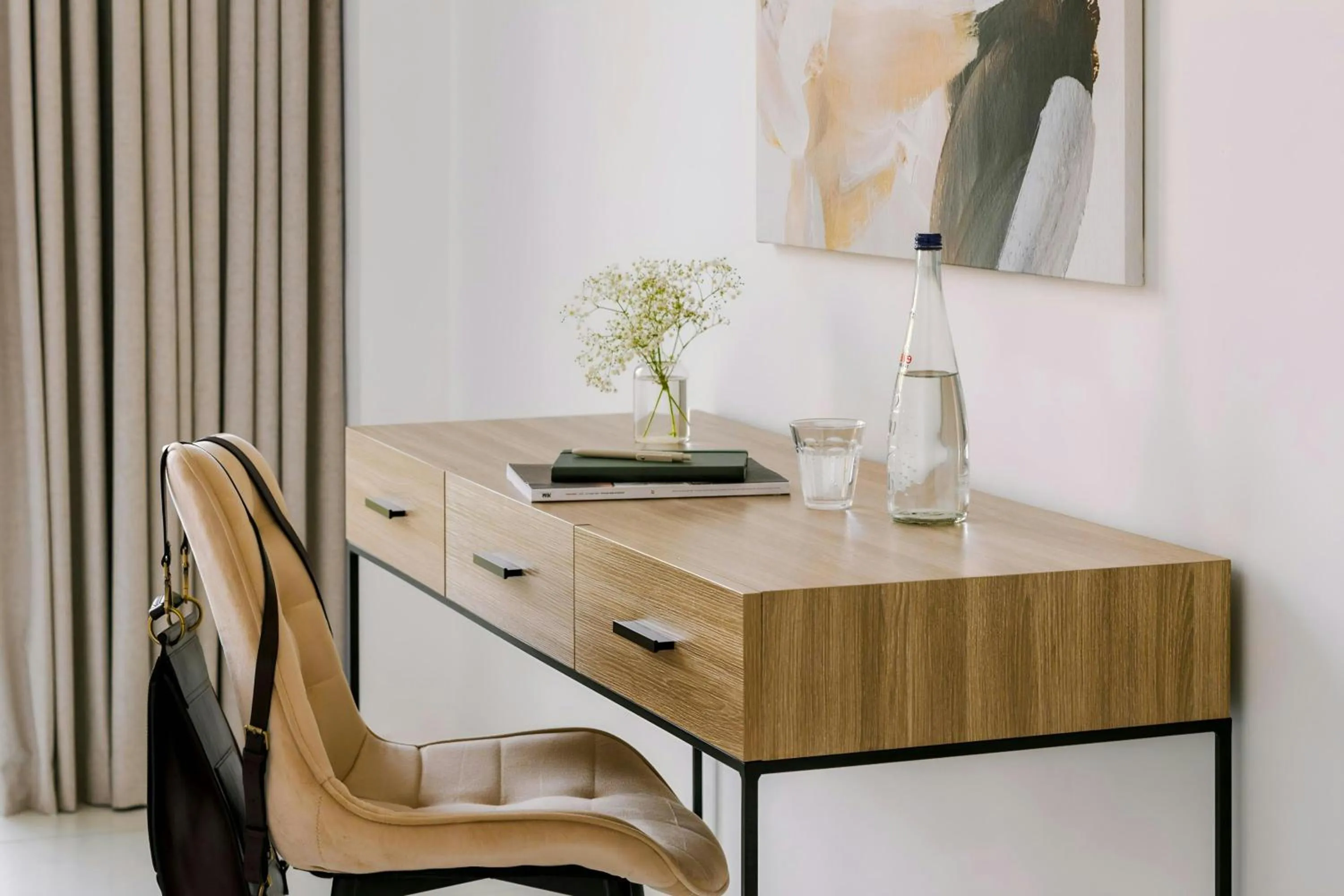 Bedroom in Sonder by Marriott Bonvoy Downtown Towers Apartments