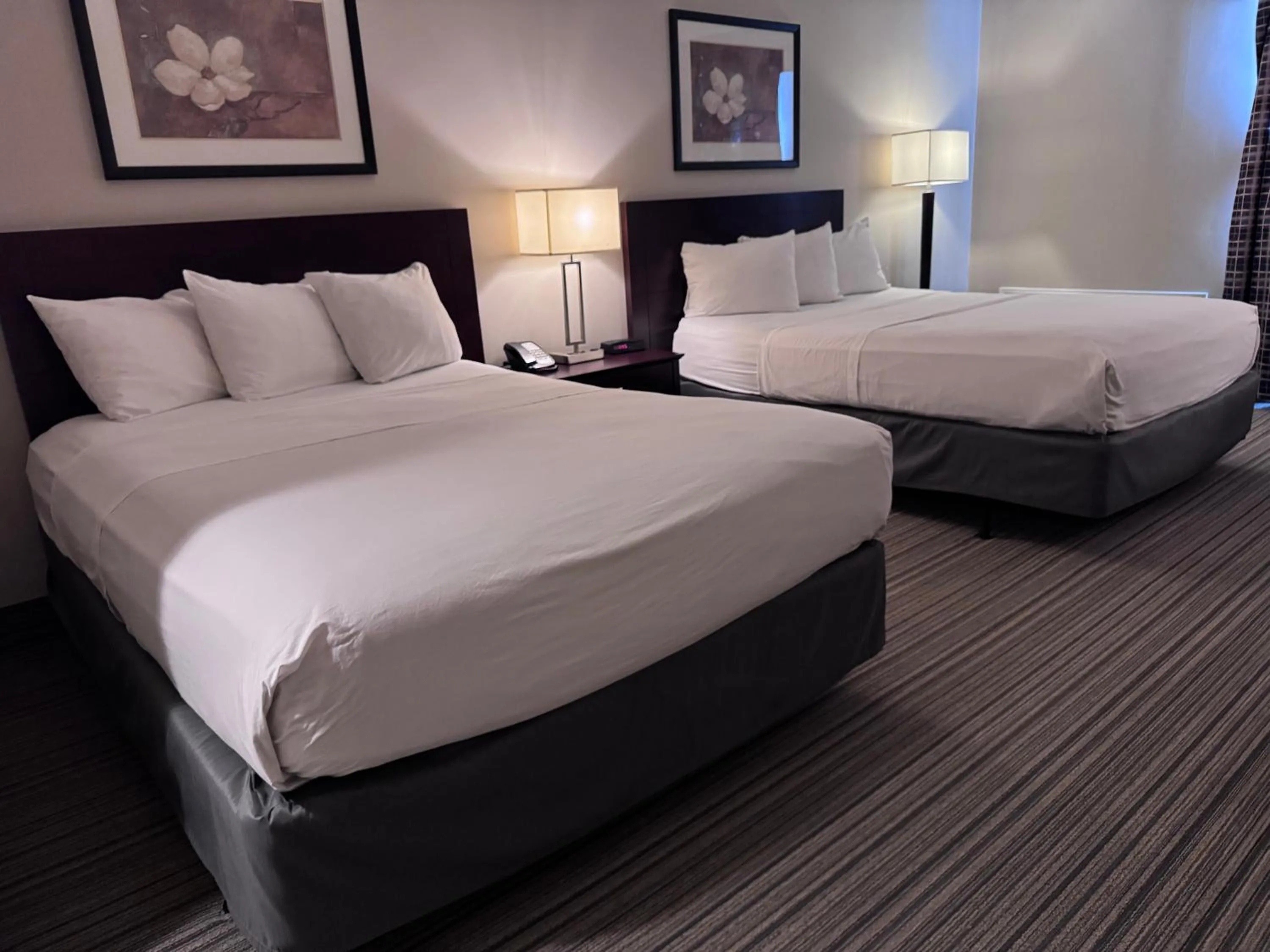 Bedroom, Bed in Ramada by Wyndham London