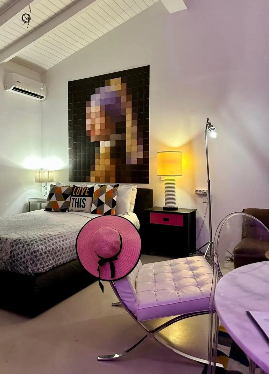 Bedroom, Bed in Thuishaven - boutique mini-resort