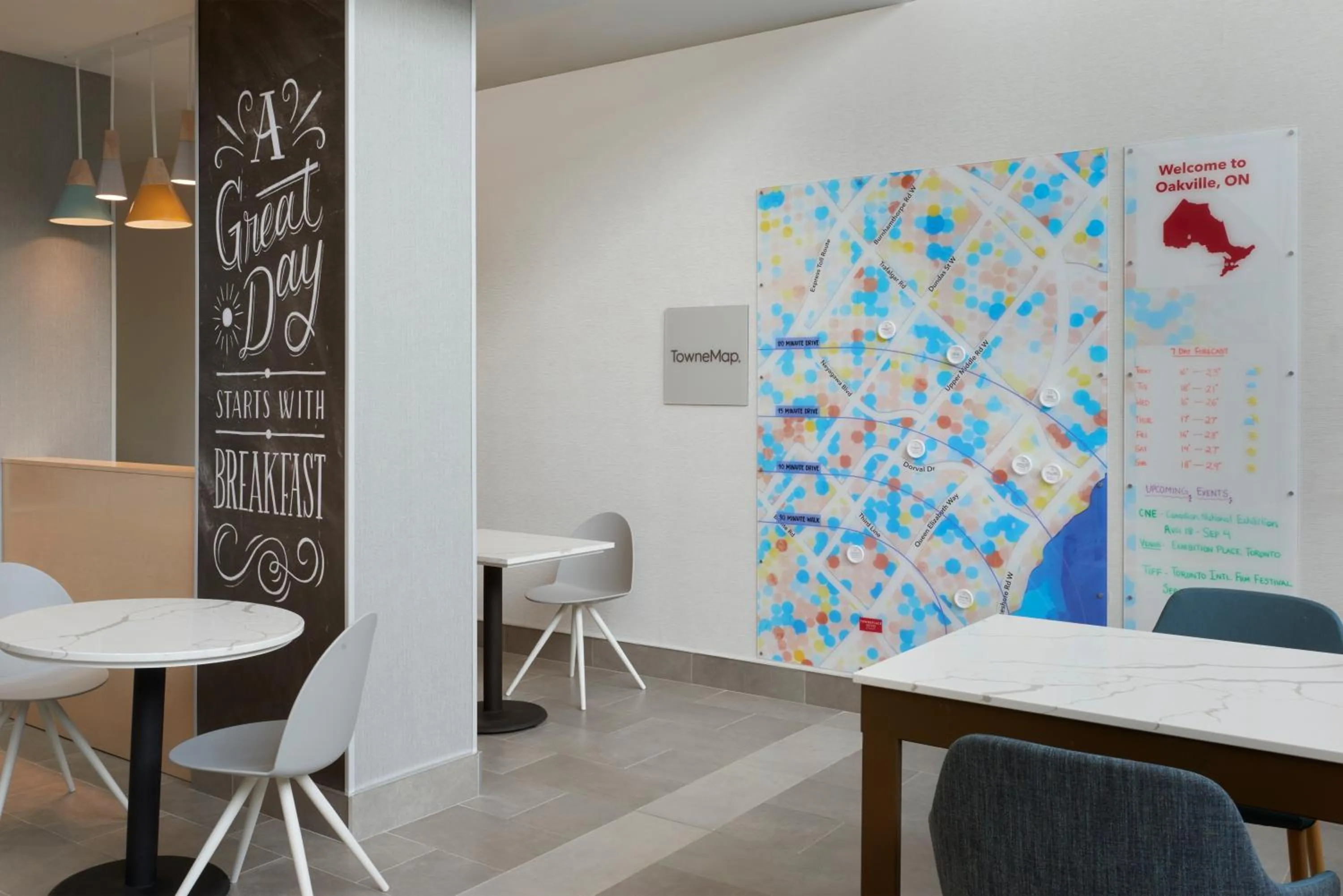 Lobby or reception in TownePlace Suites by Marriott Toronto Oakville