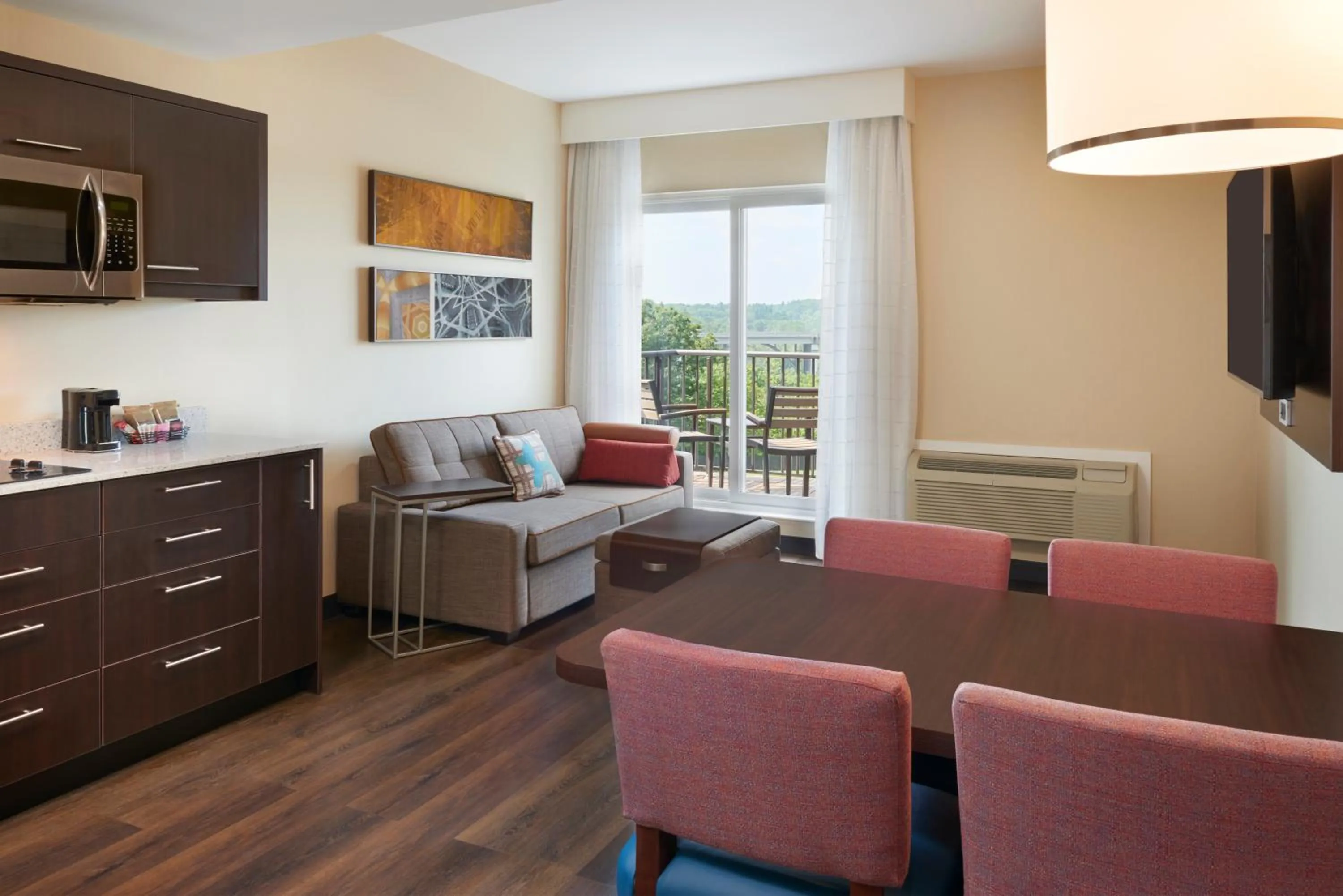 Living room in TownePlace Suites by Marriott Toronto Oakville