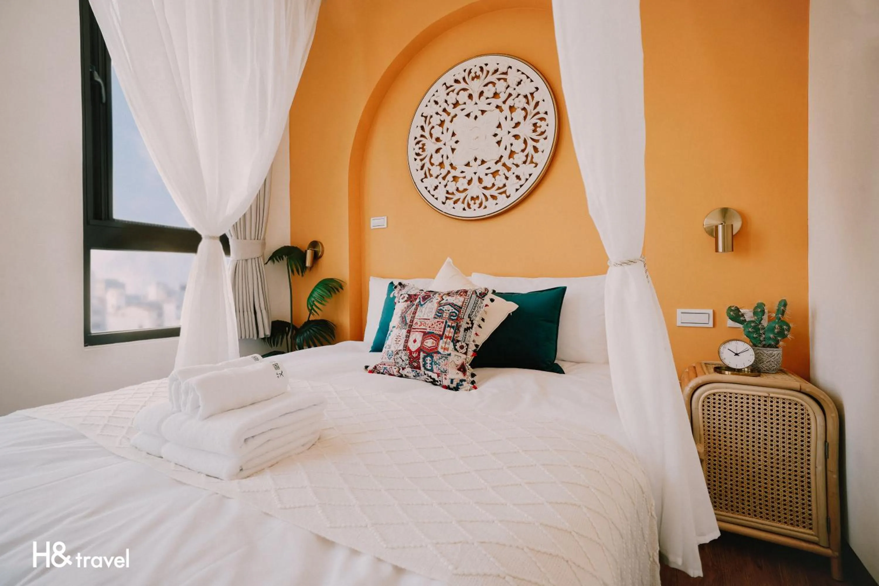 On site, Bed in Tainan Sleepie Inn