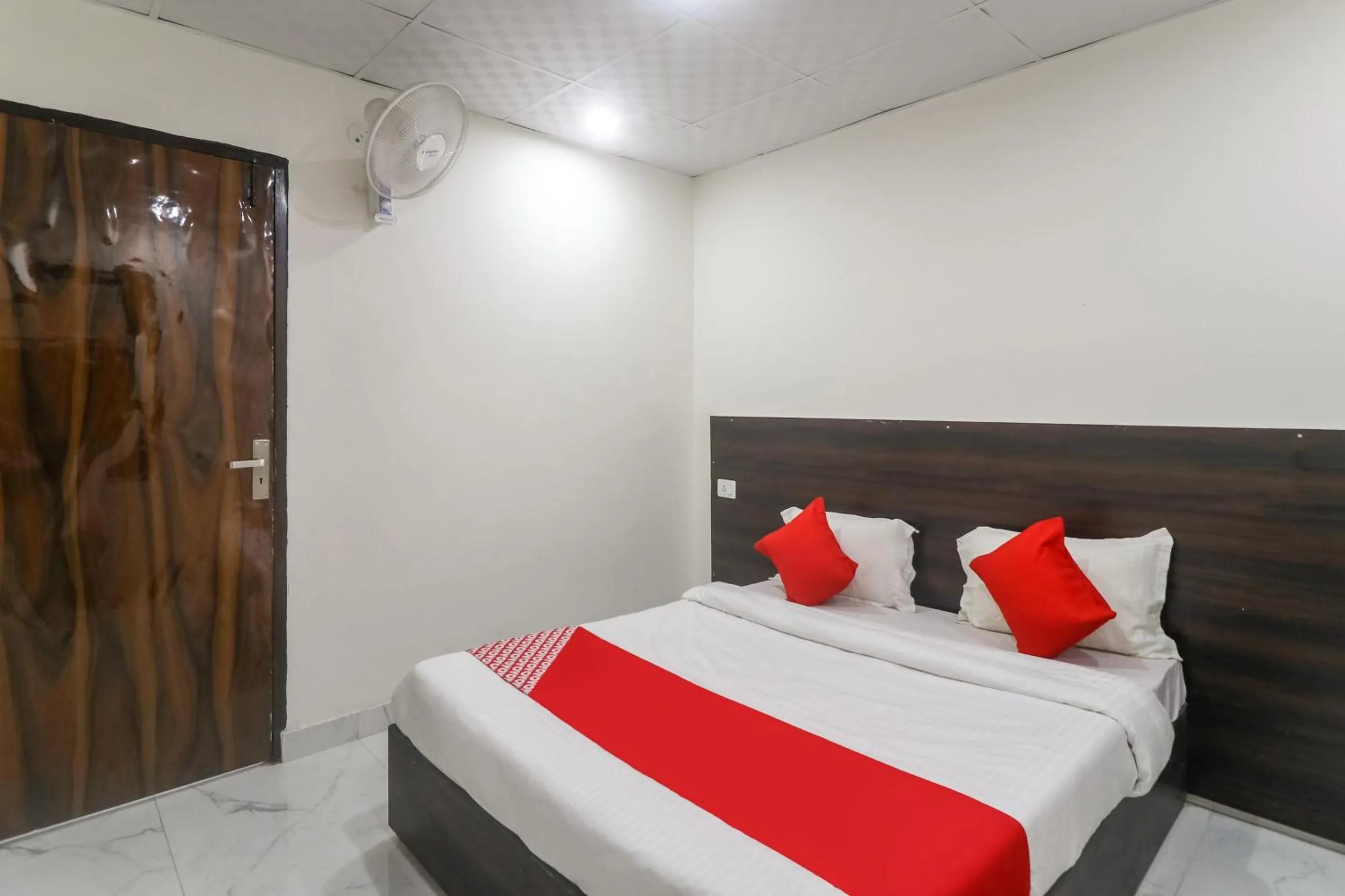 Bedroom, Bed in Hotel O Galaxy