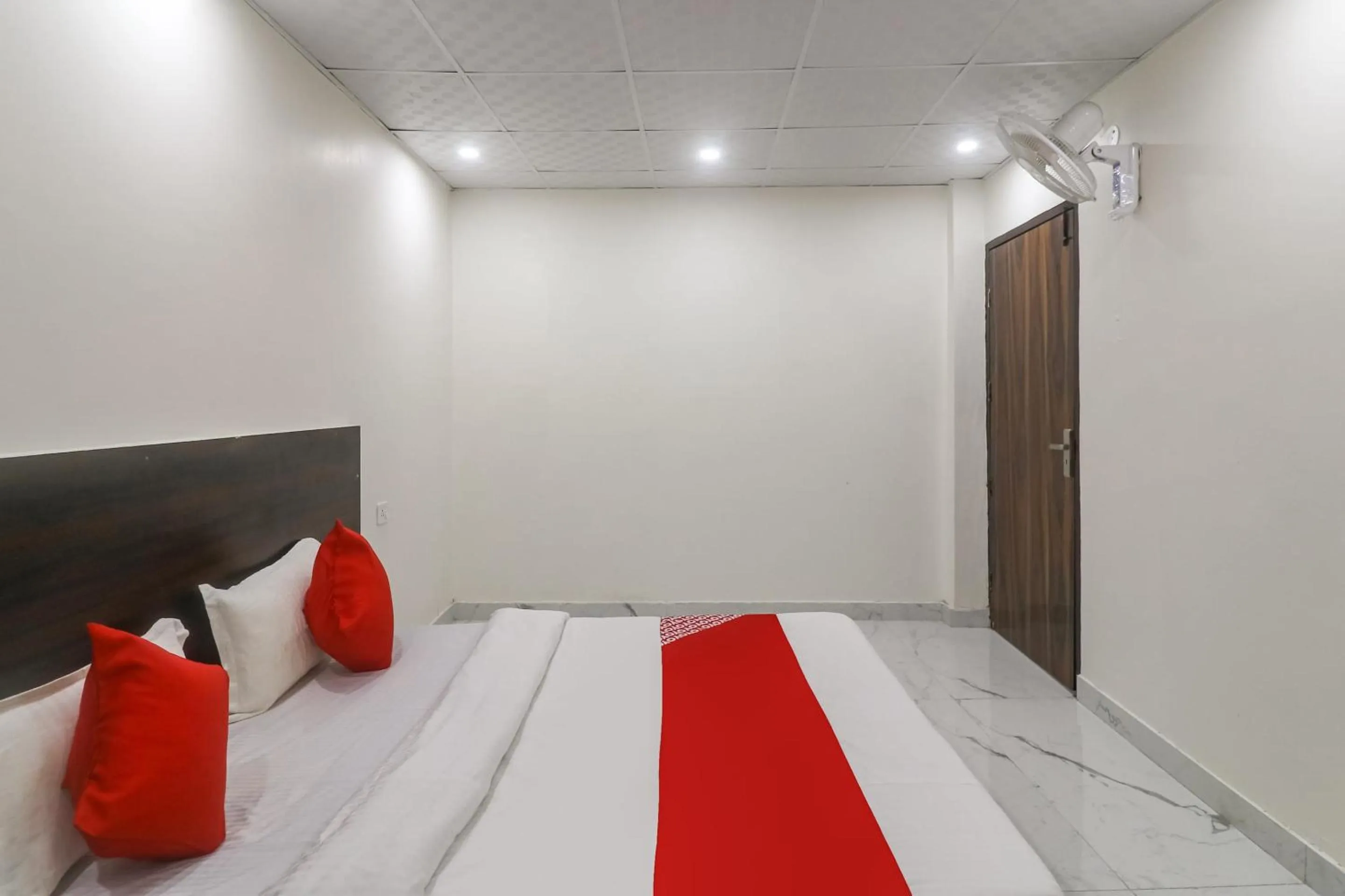 Bedroom, Bed in Hotel O Galaxy