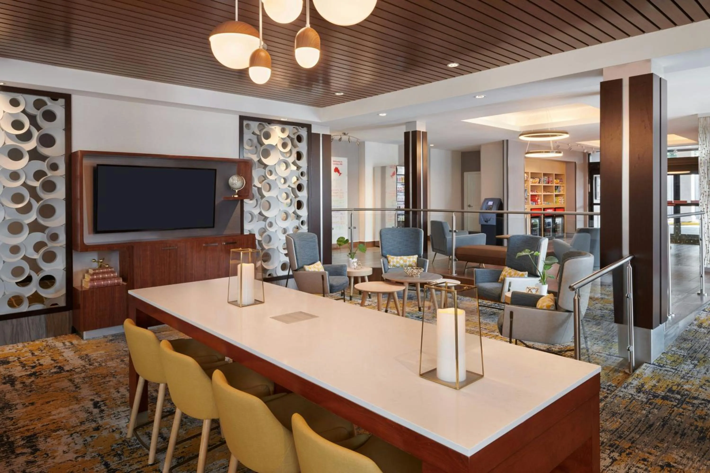 Lounge or bar in TownePlace Suites by Marriott London