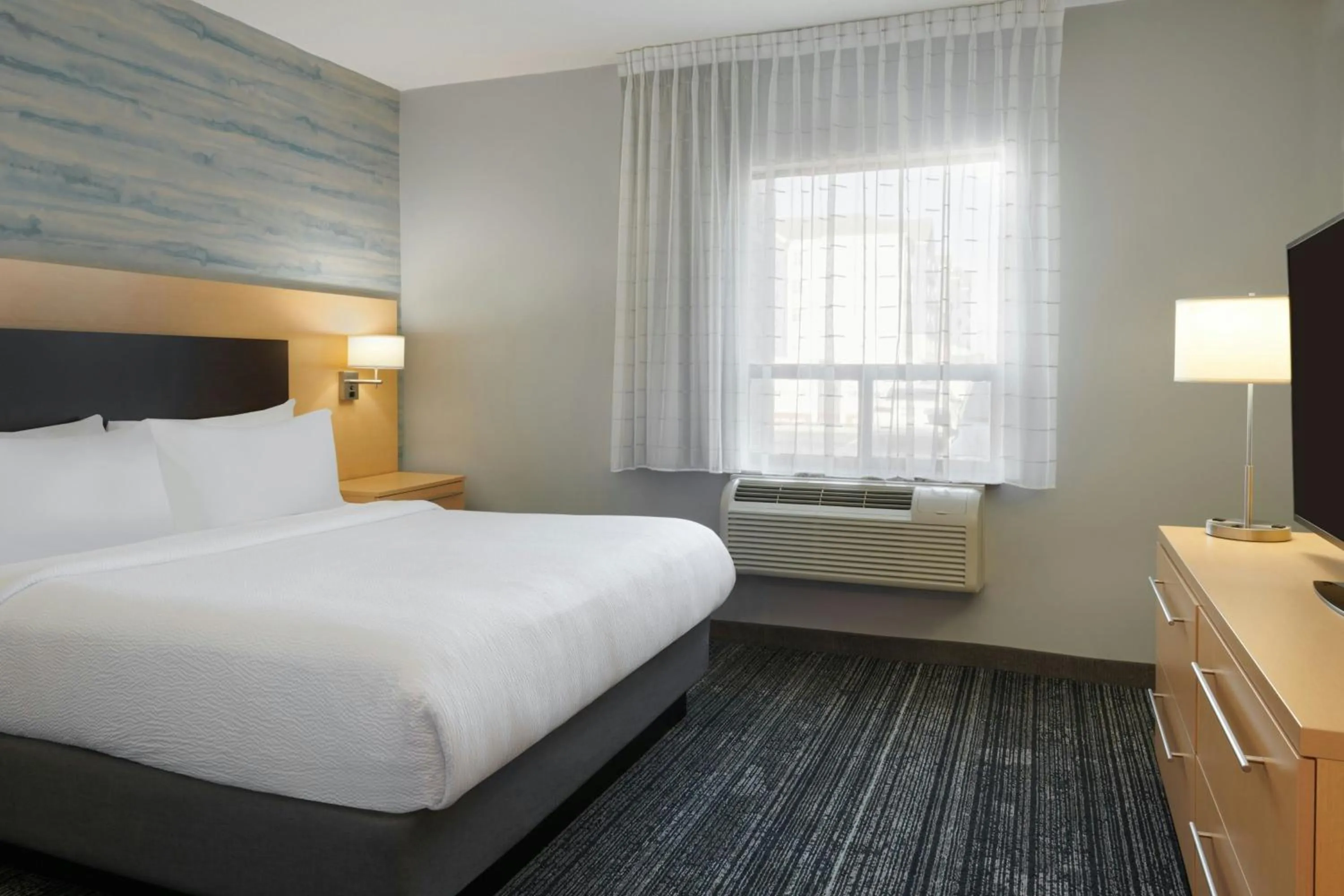 Bedroom, Bed in TownePlace Suites by Marriott London