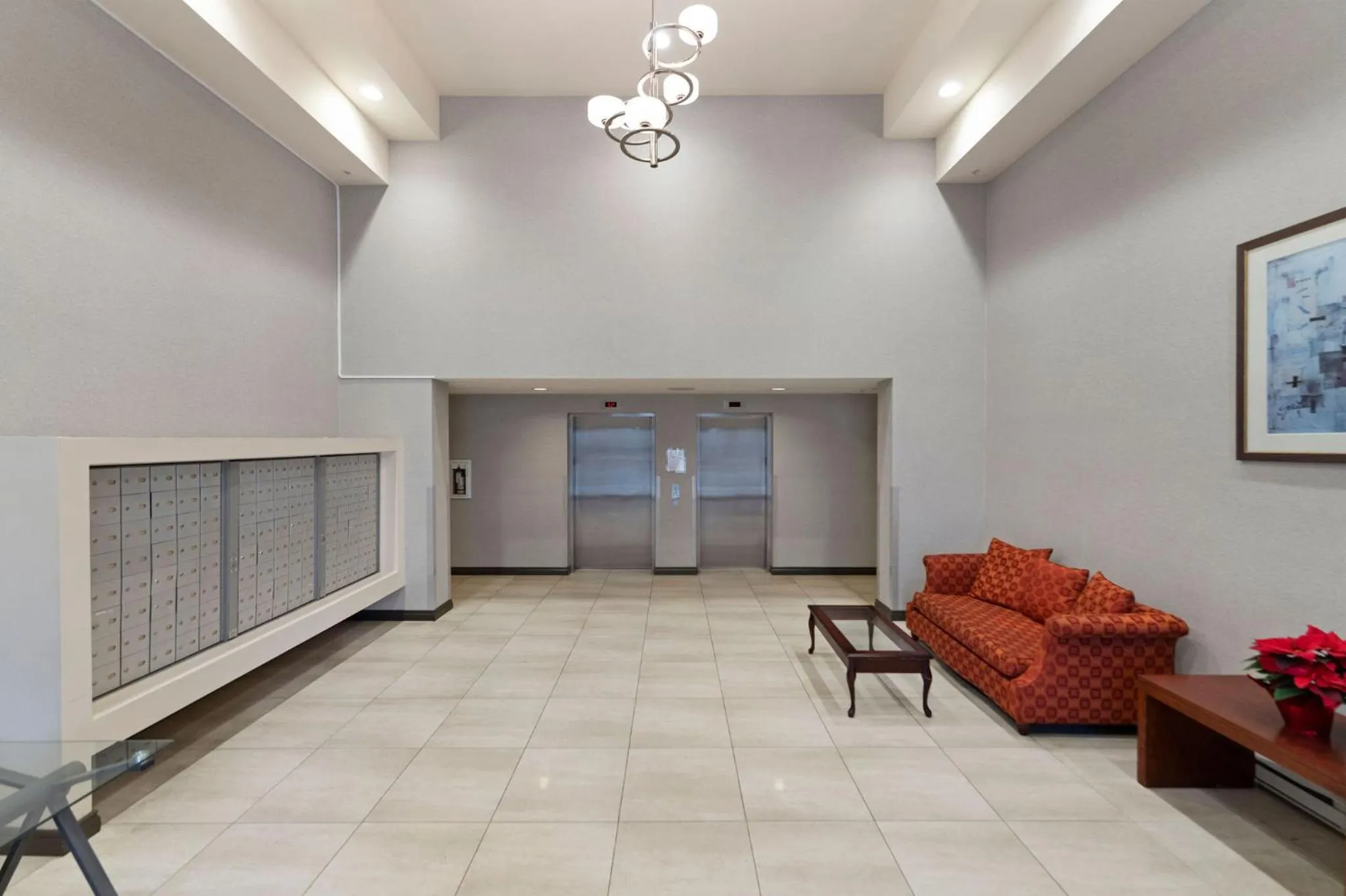 Property building in Executive Hotel Vancouver Airport