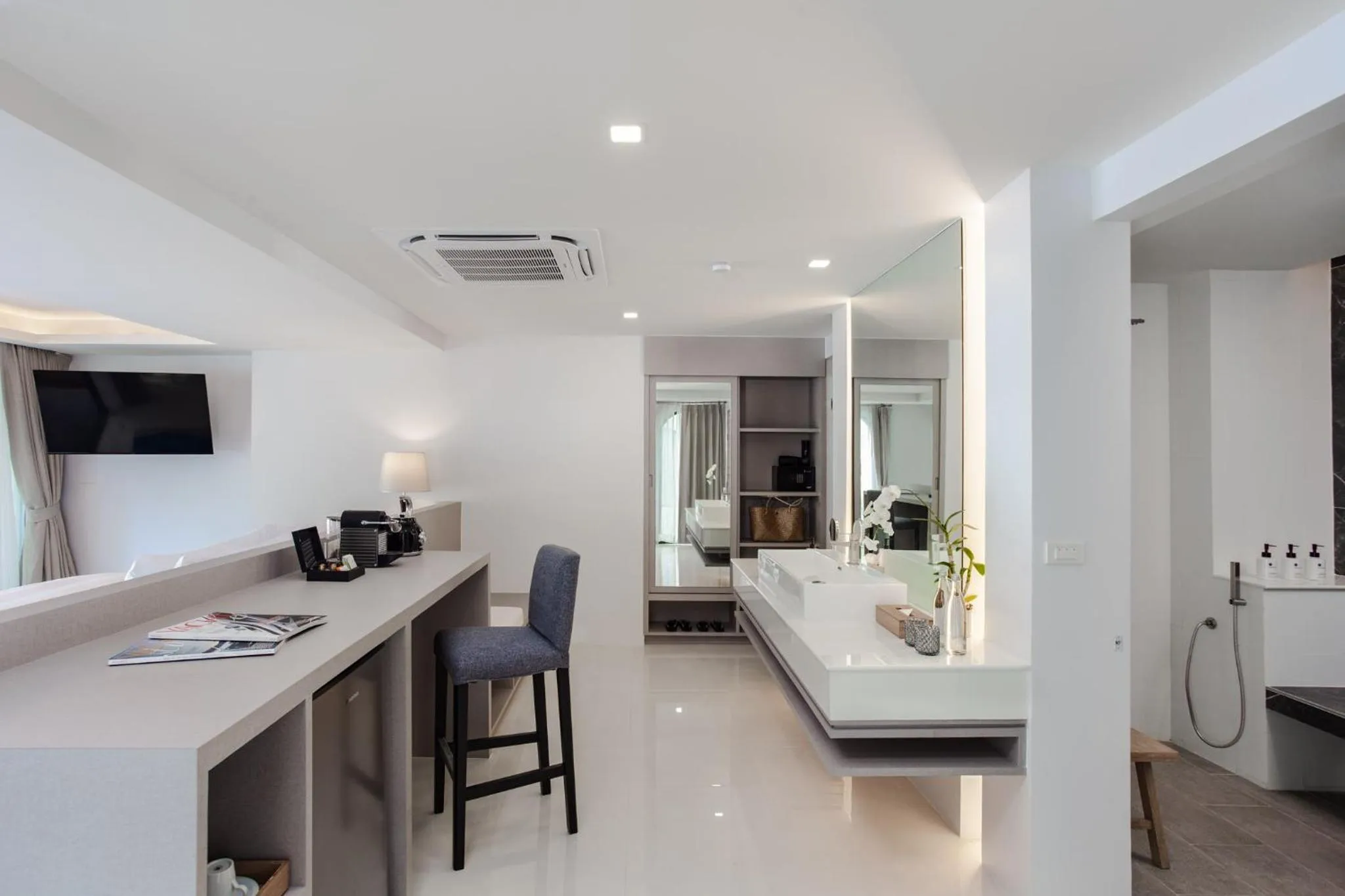 Bathroom in Anona Beachfront Phuket Resort-SHA EXTRA PLUS