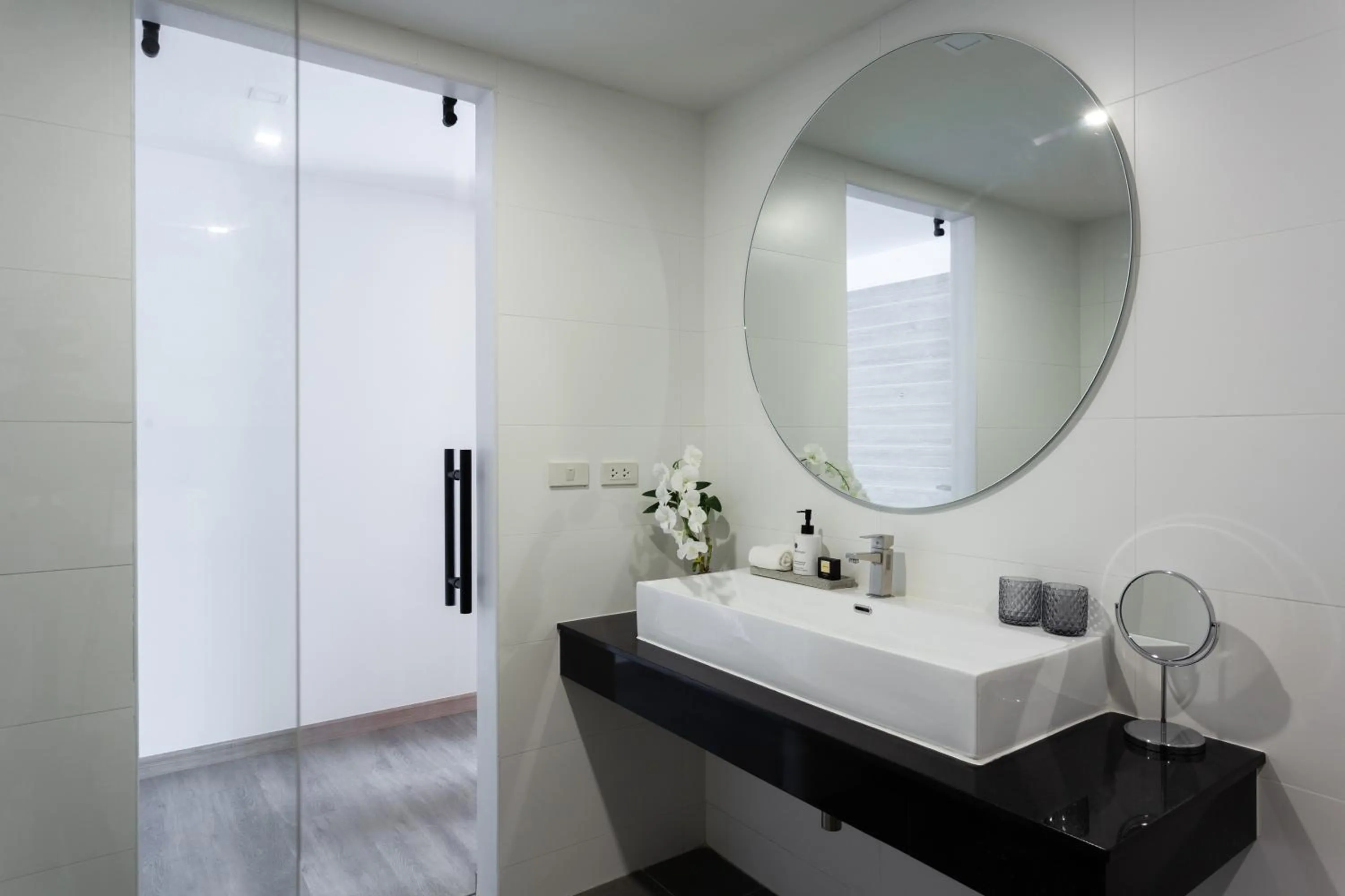 Bathroom in Anona Beachfront Phuket Resort-SHA EXTRA PLUS