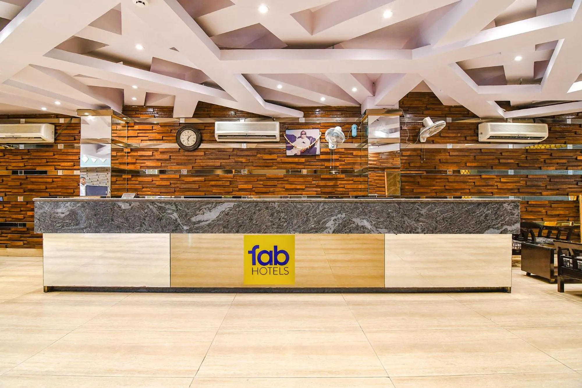 Lobby or reception in FabHotel Shivani International