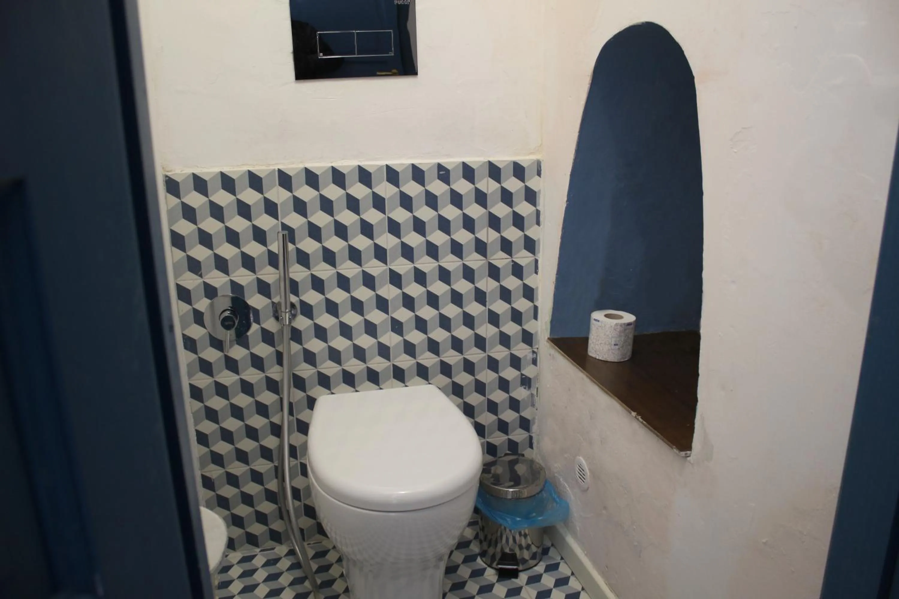 Toilet in Terra Muronis Hotel Diffuso