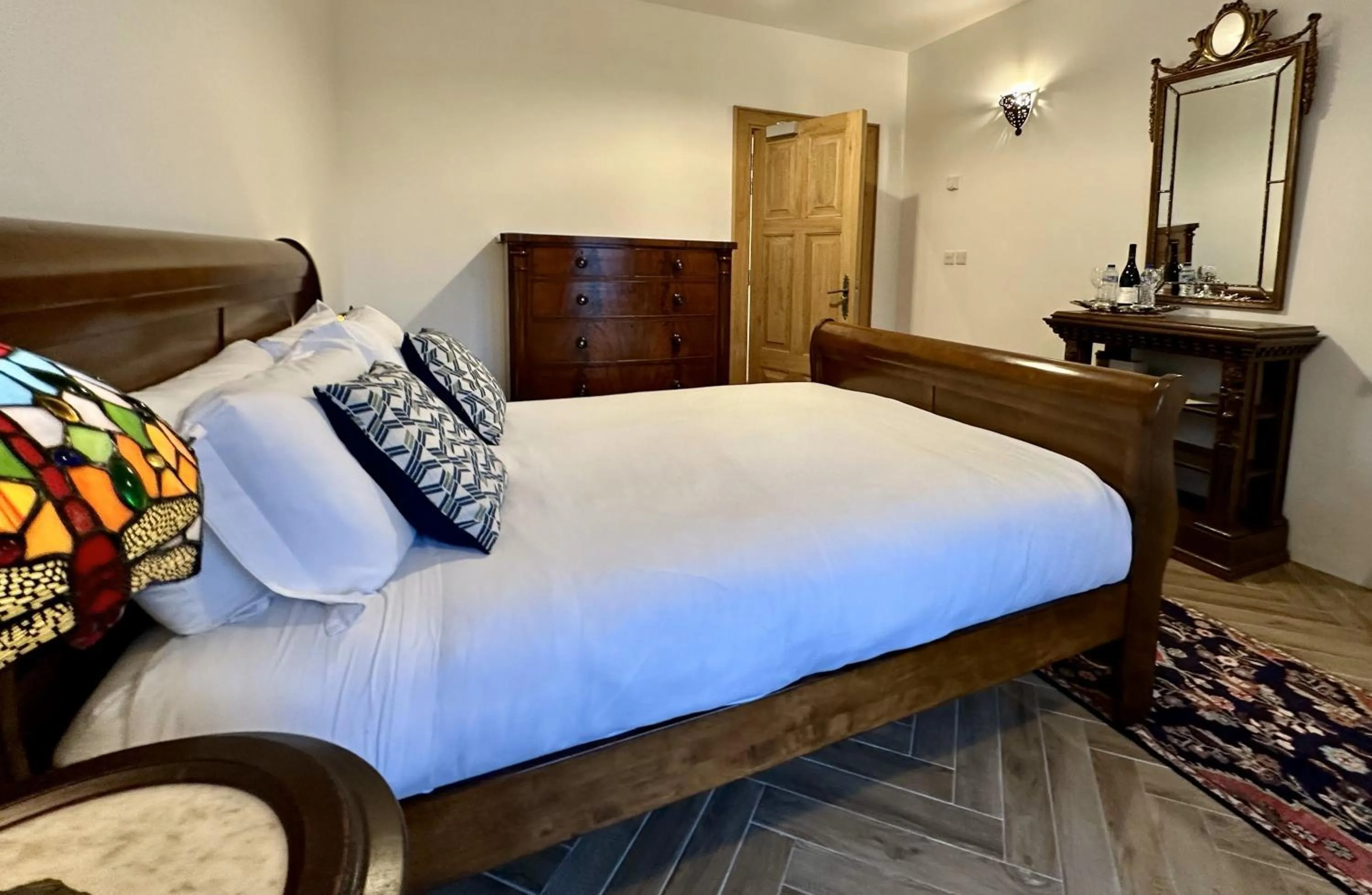 Bed in Claregalway Castle