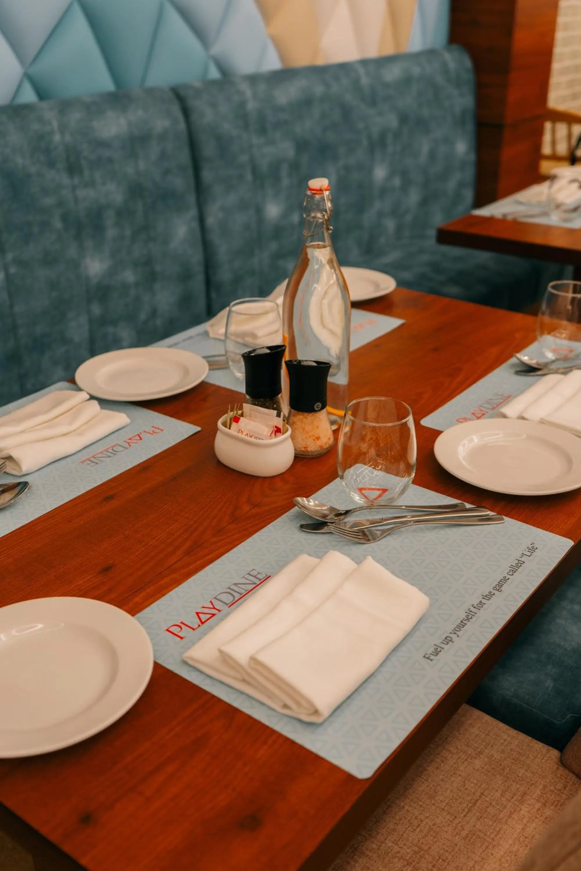 Dining area in Playotel Premier Vijay Nagar