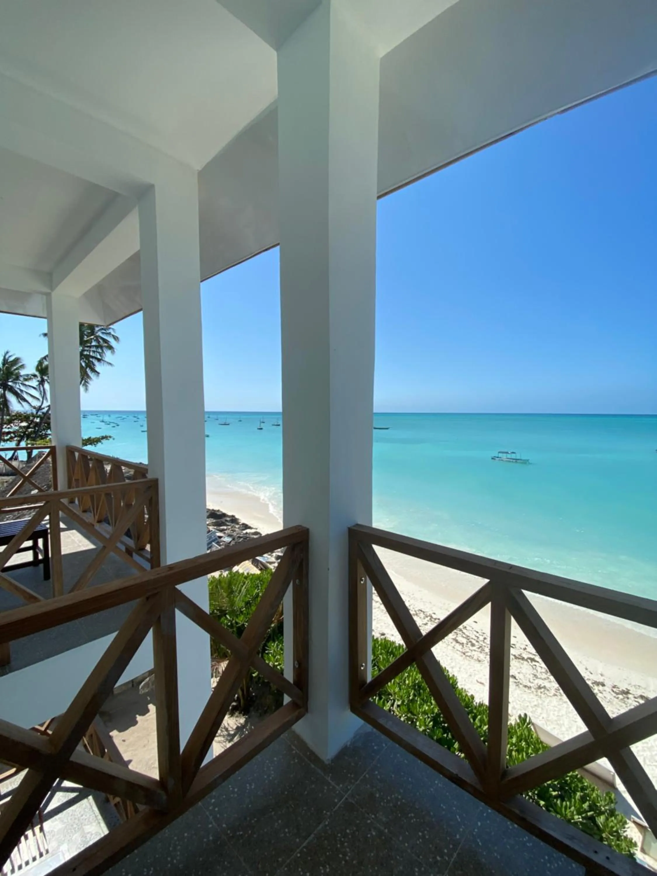 Crystal Beach Nungwi