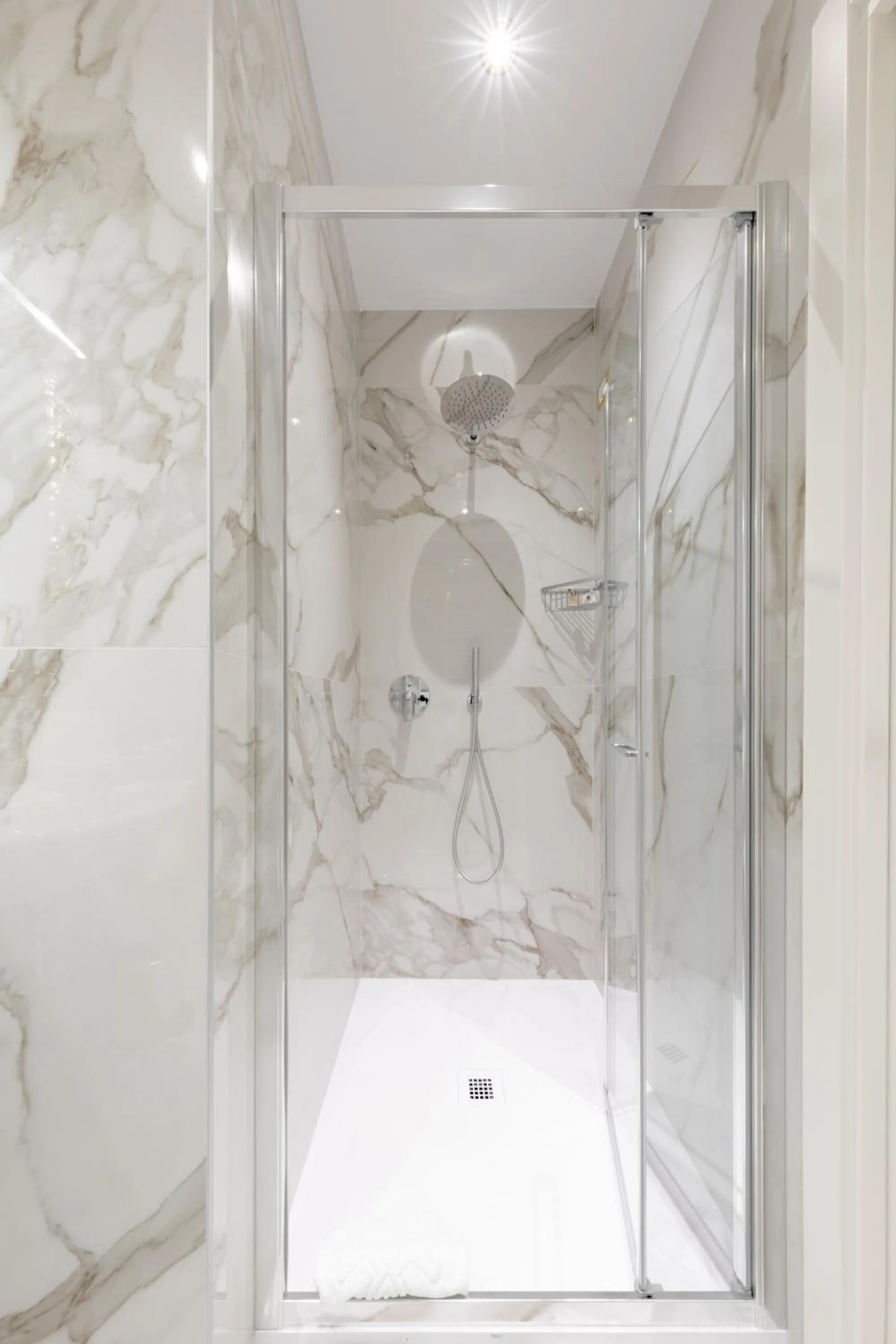 Shower in La Veneziana Boutique Rooms