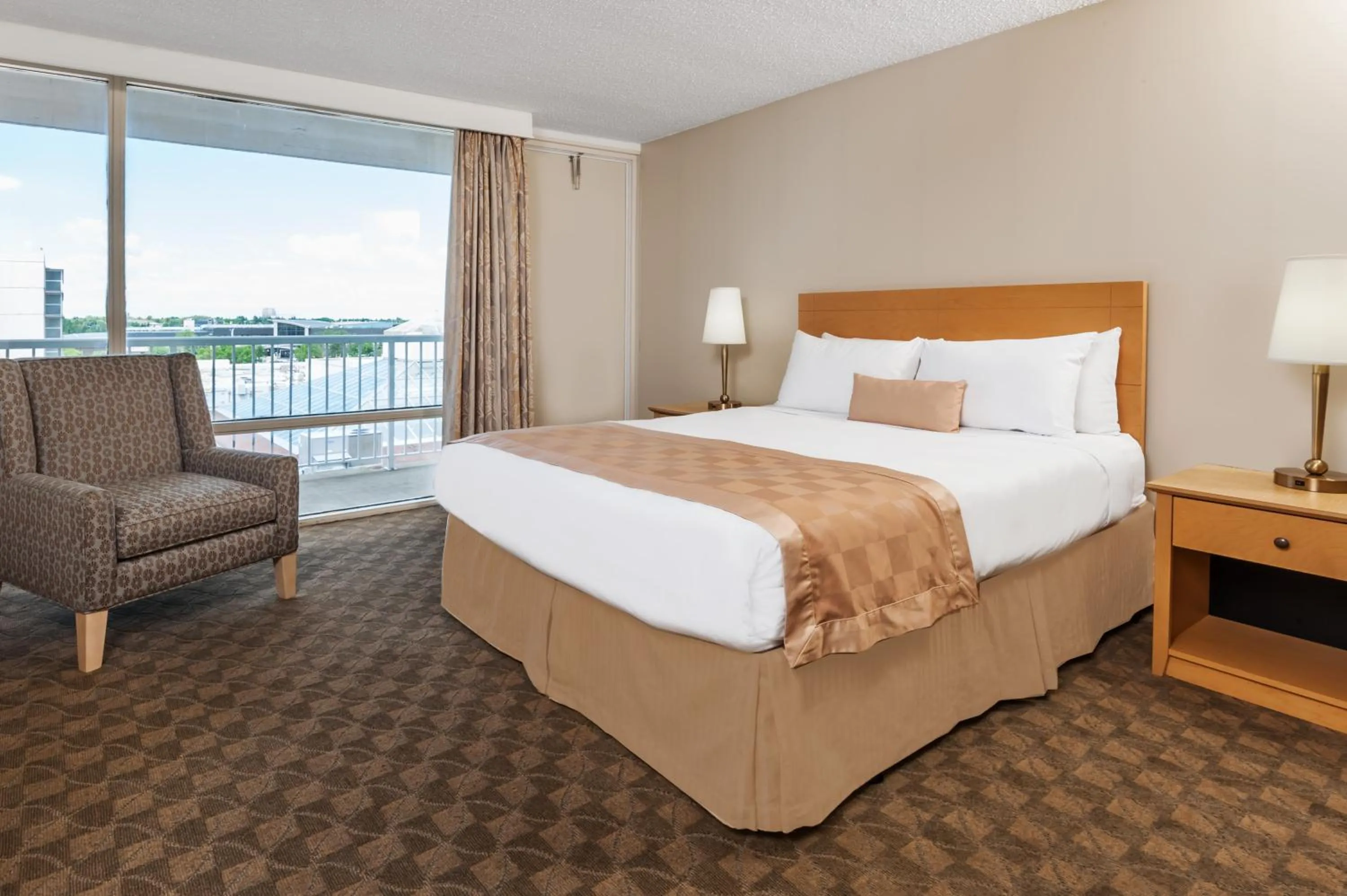 Day, Bed in Edmonton Inn and Conference Centre