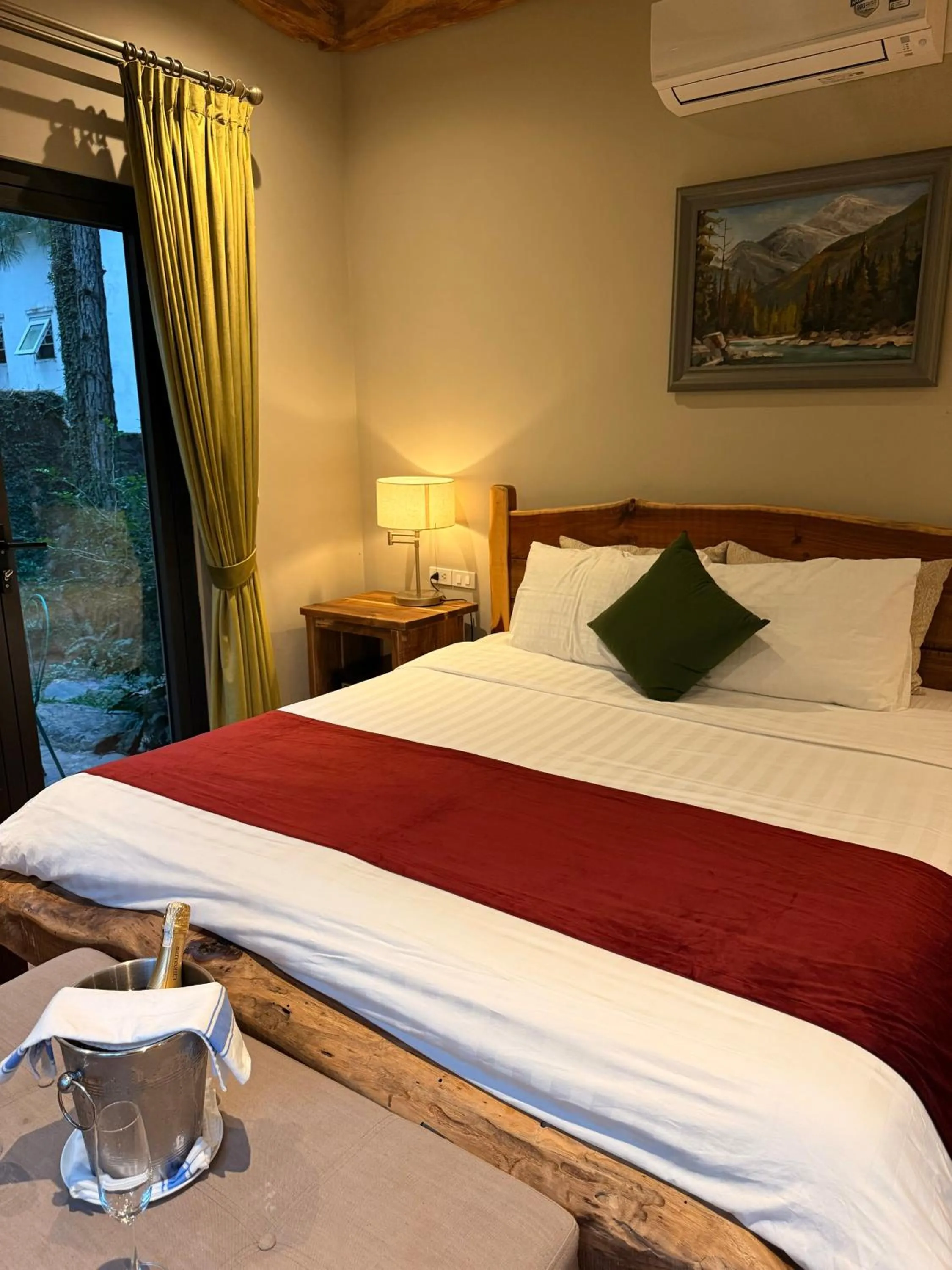 Bed in AMAYA HOME - Lodge, Spa & Restaurant