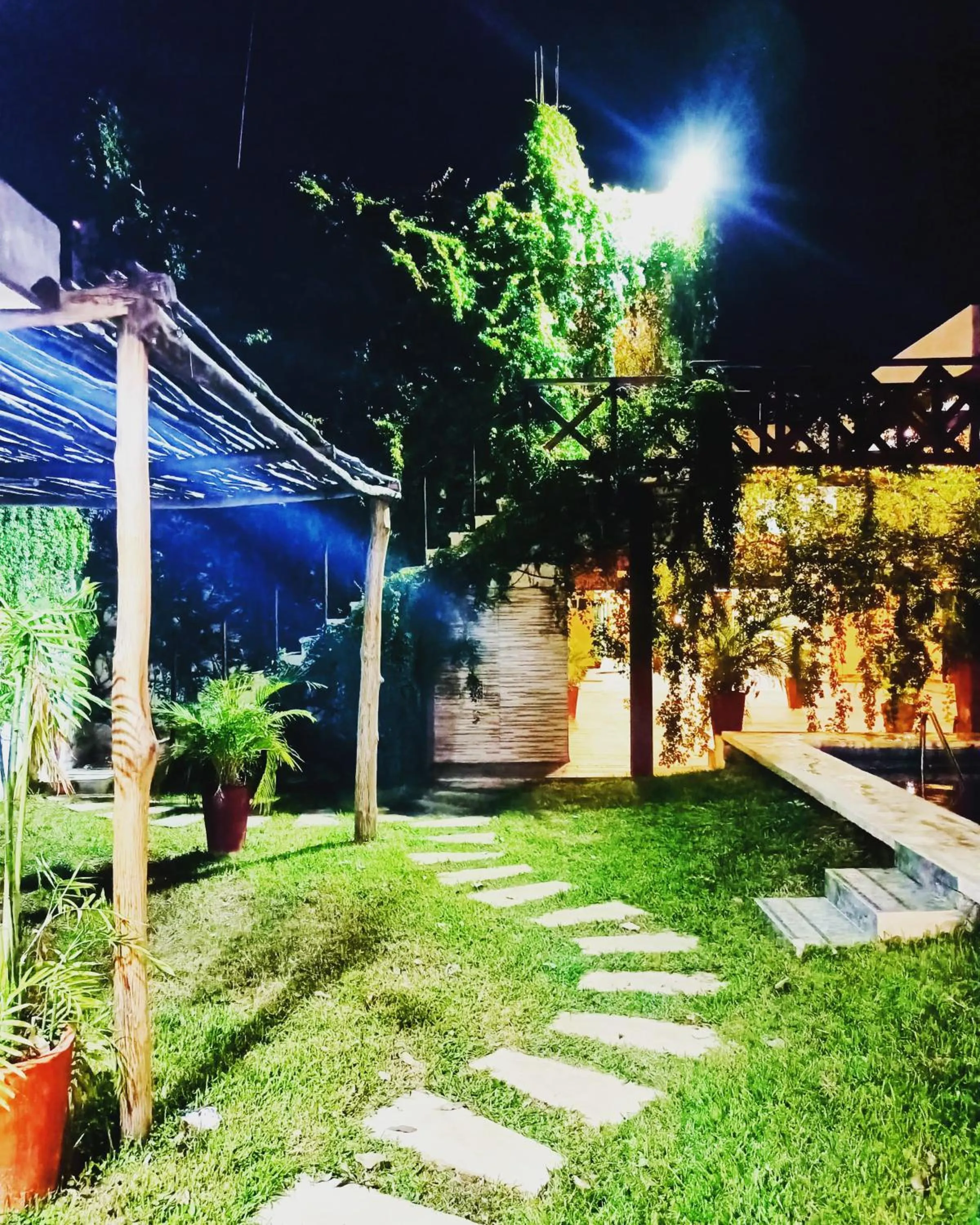 Patio in Framfor Inn