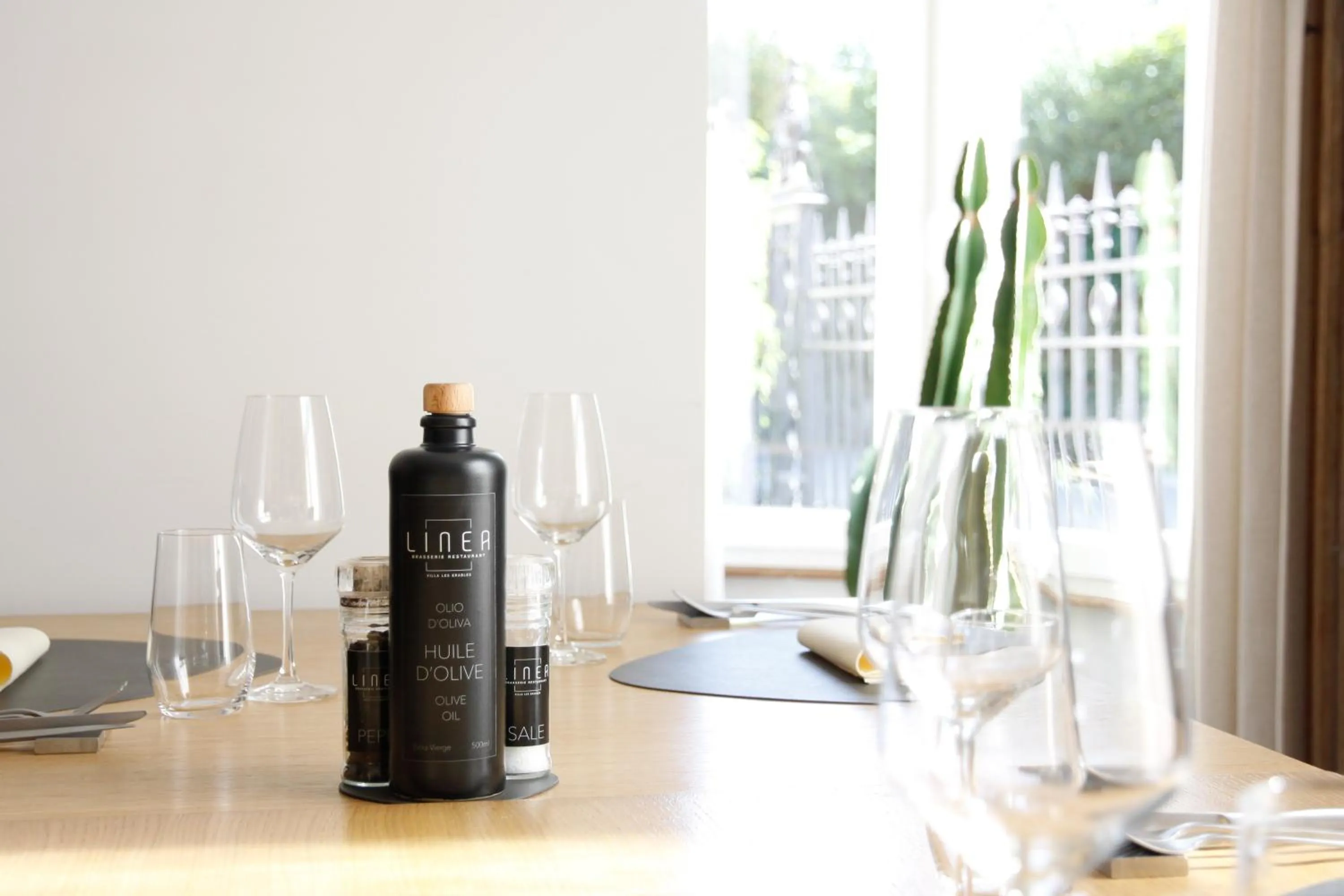 Restaurant/places to eat in Villa les érables Restaurant Linea