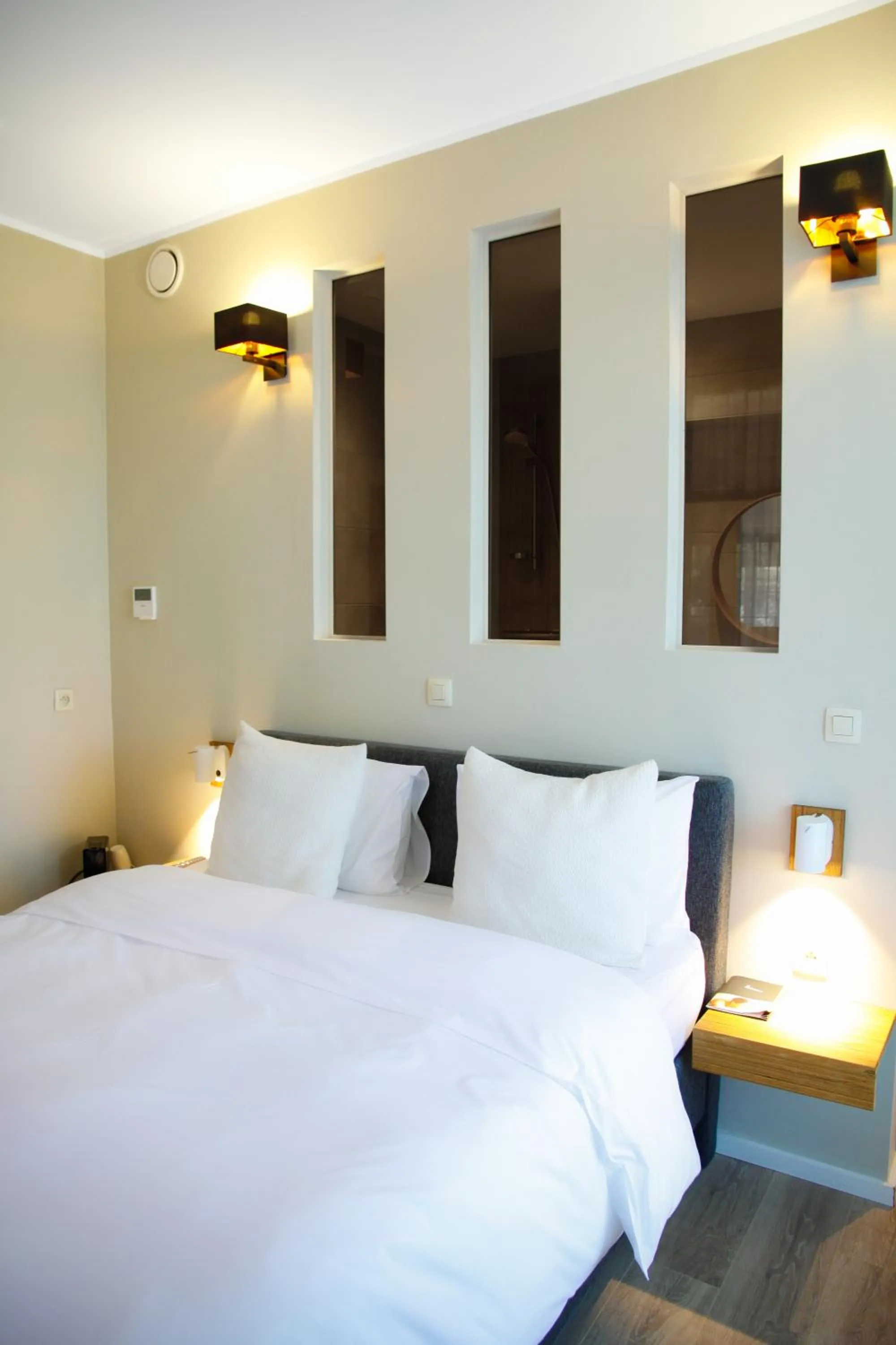 Photo of the whole room, Bed in Villa les érables Restaurant Linea