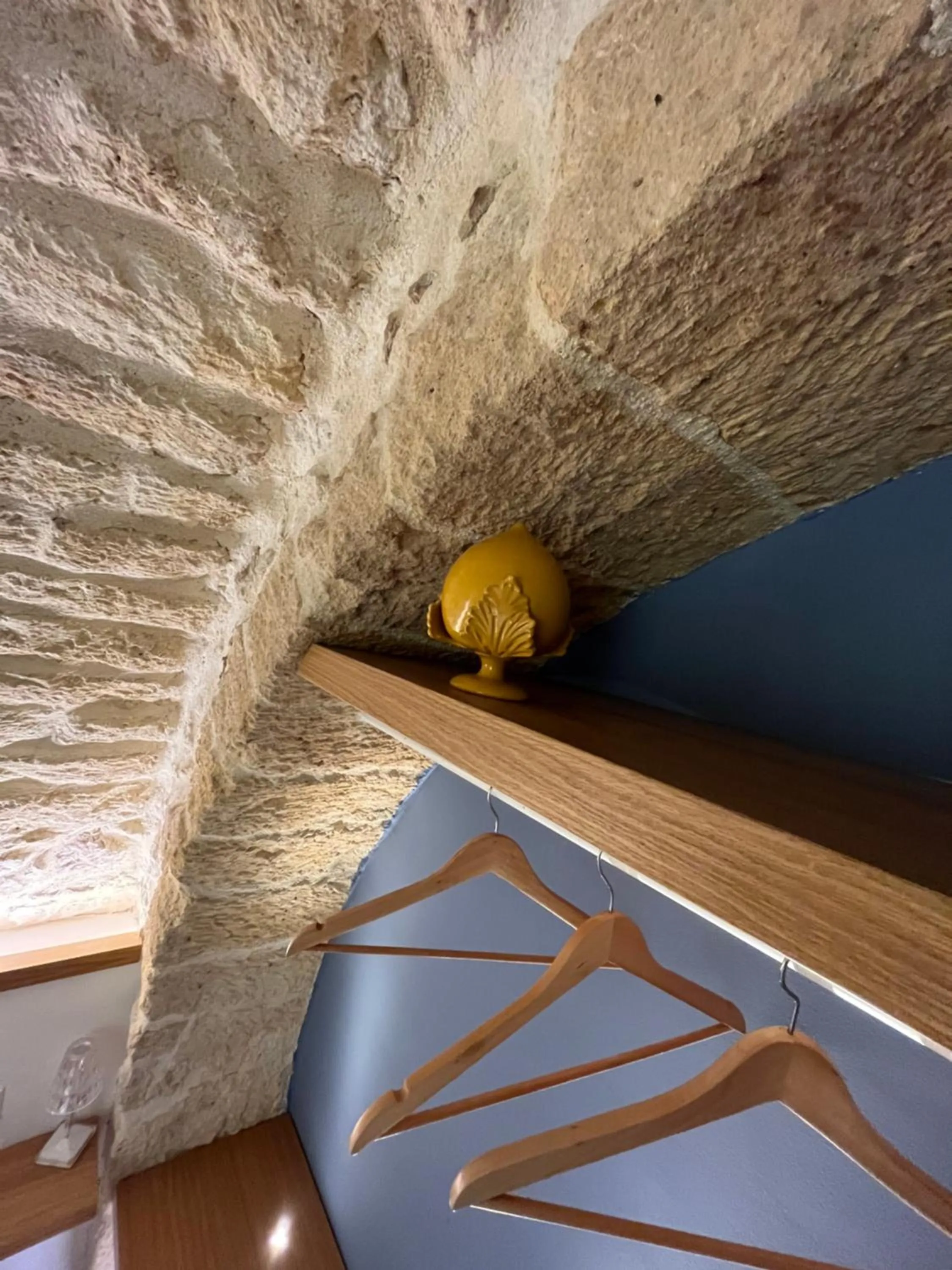 wardrobe in Pietrabianca Santa Maria Apartments