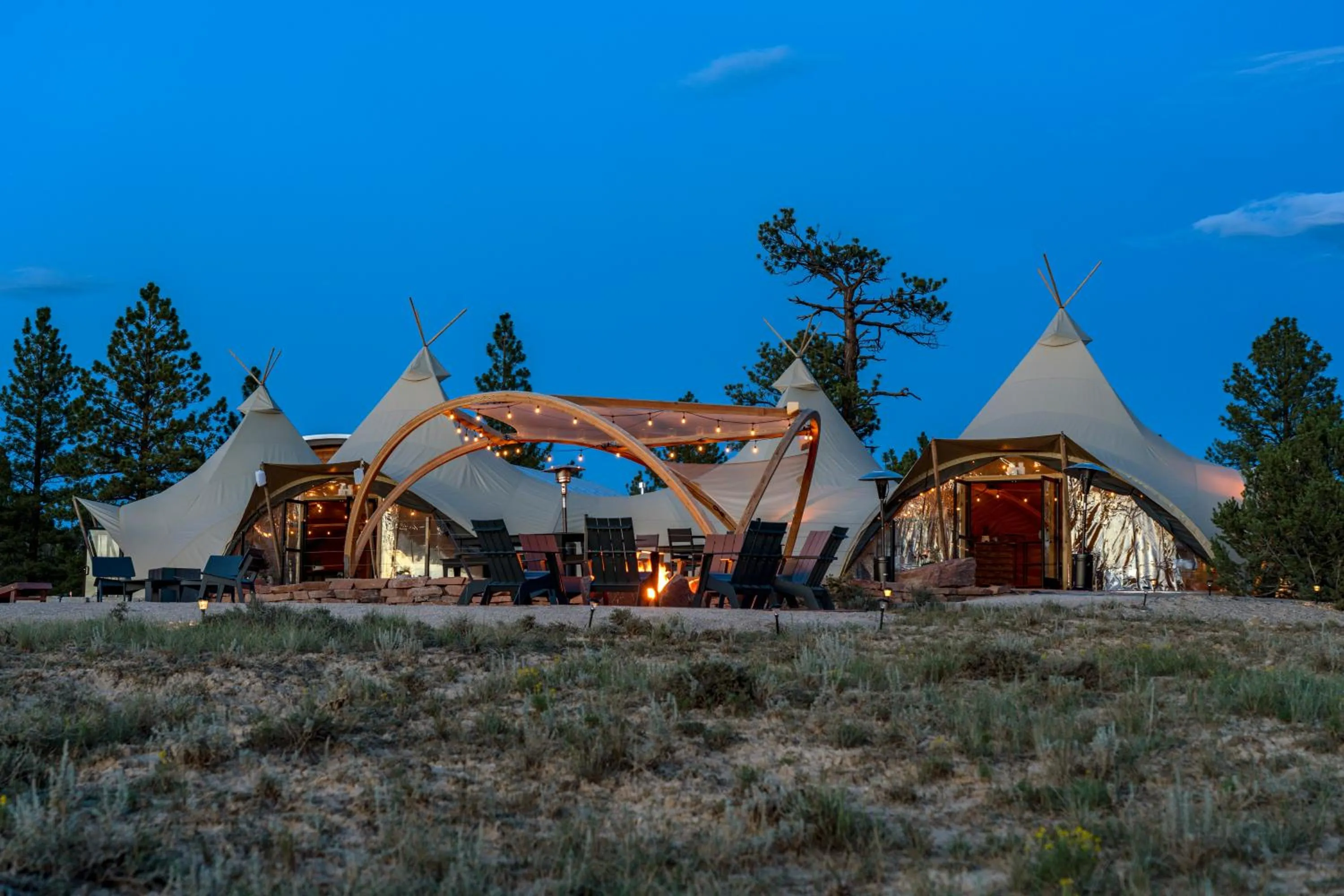 Property building in Under Canvas Bryce Canyon