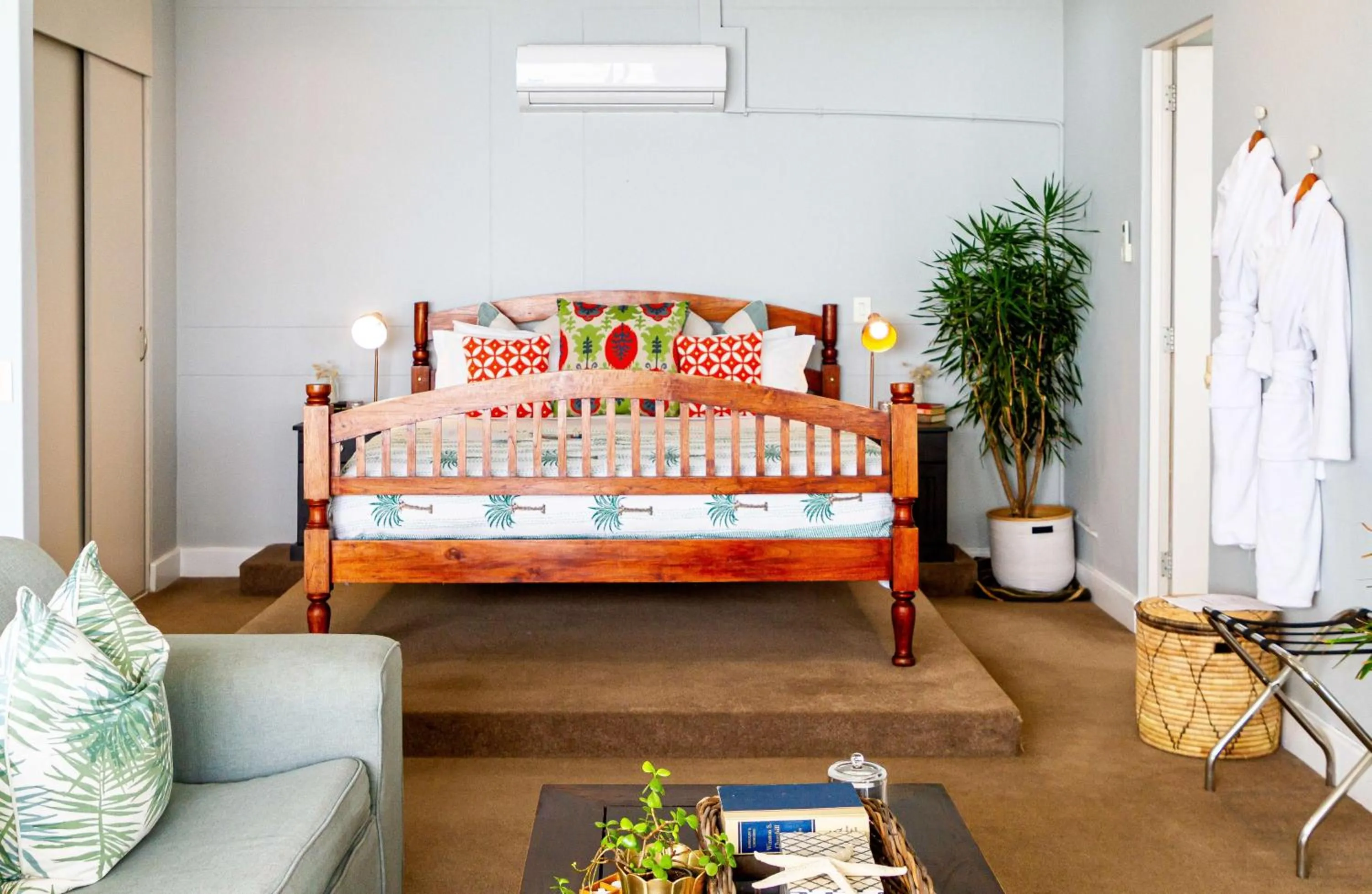 Bed in Royal Boutique Hotel