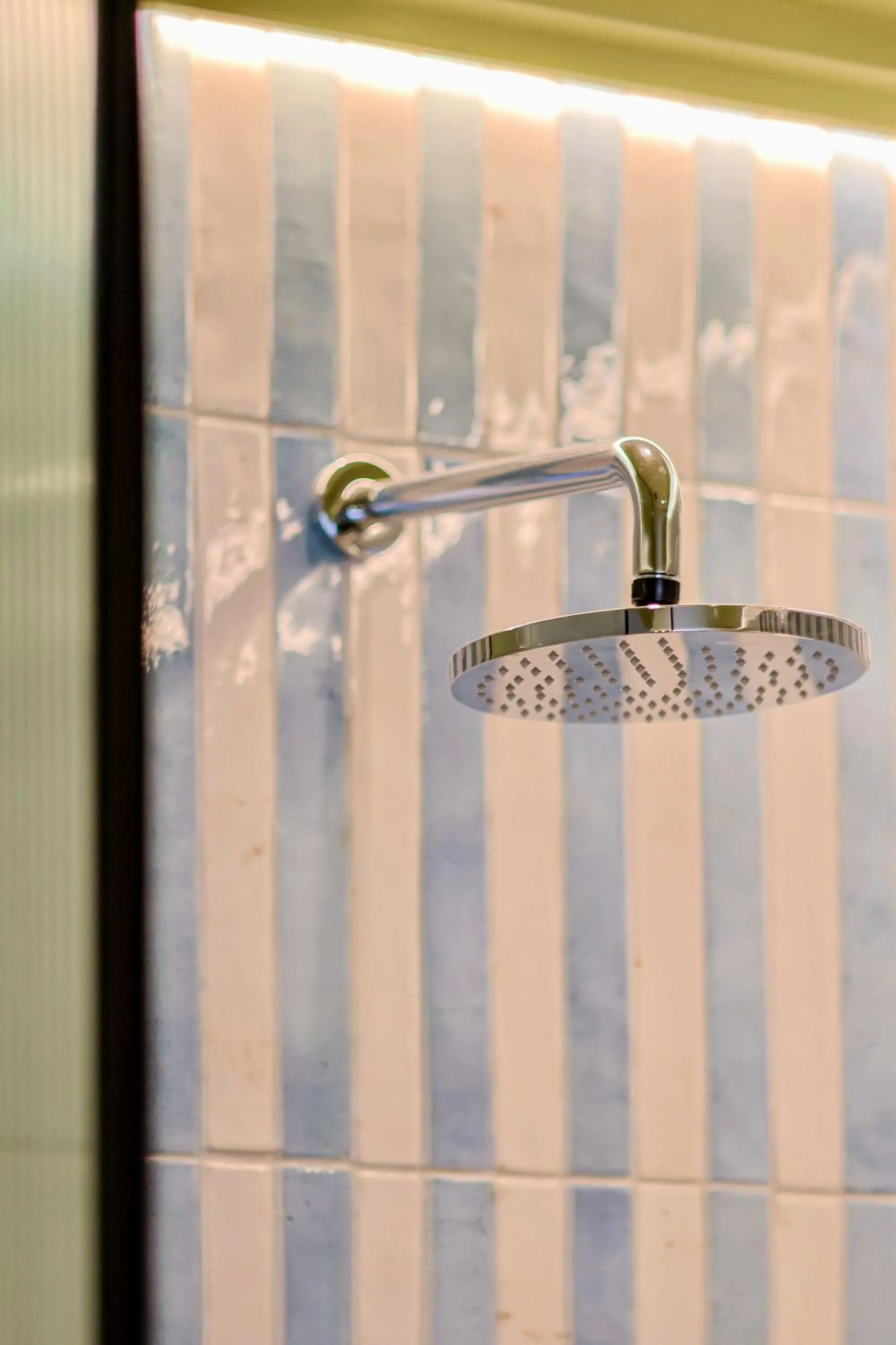 Shower in Royal Boutique Hotel